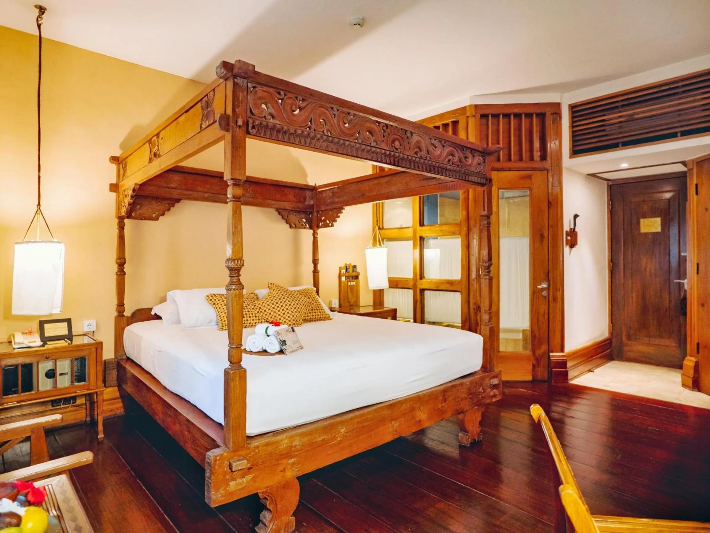 Bed in Hotel Tugu Malang