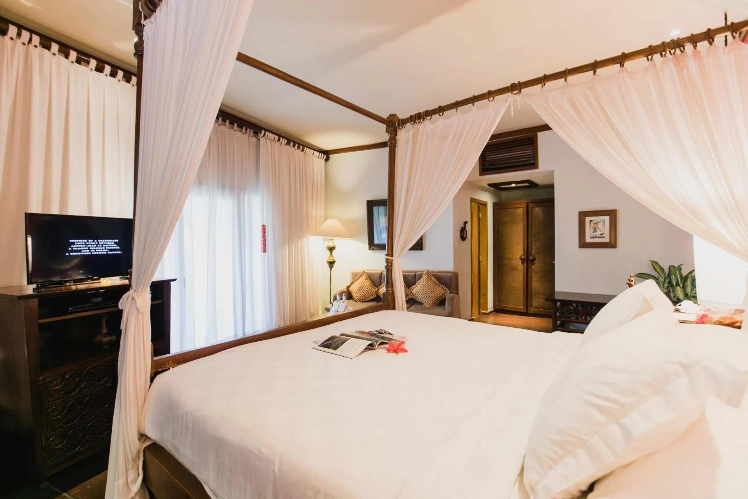 Bed in Hotel Tugu Malang