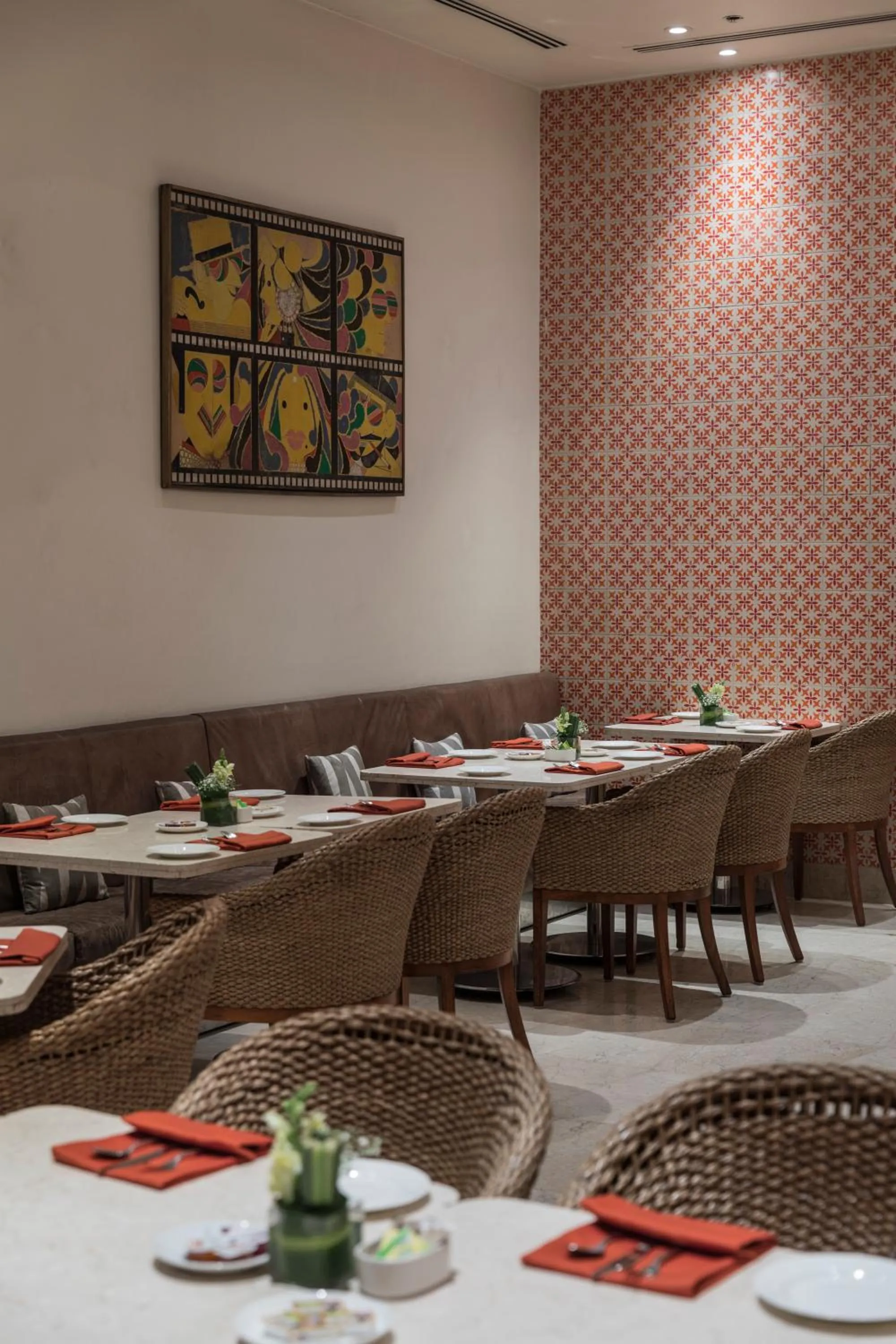 Restaurant/places to eat in The Park Navi Mumbai