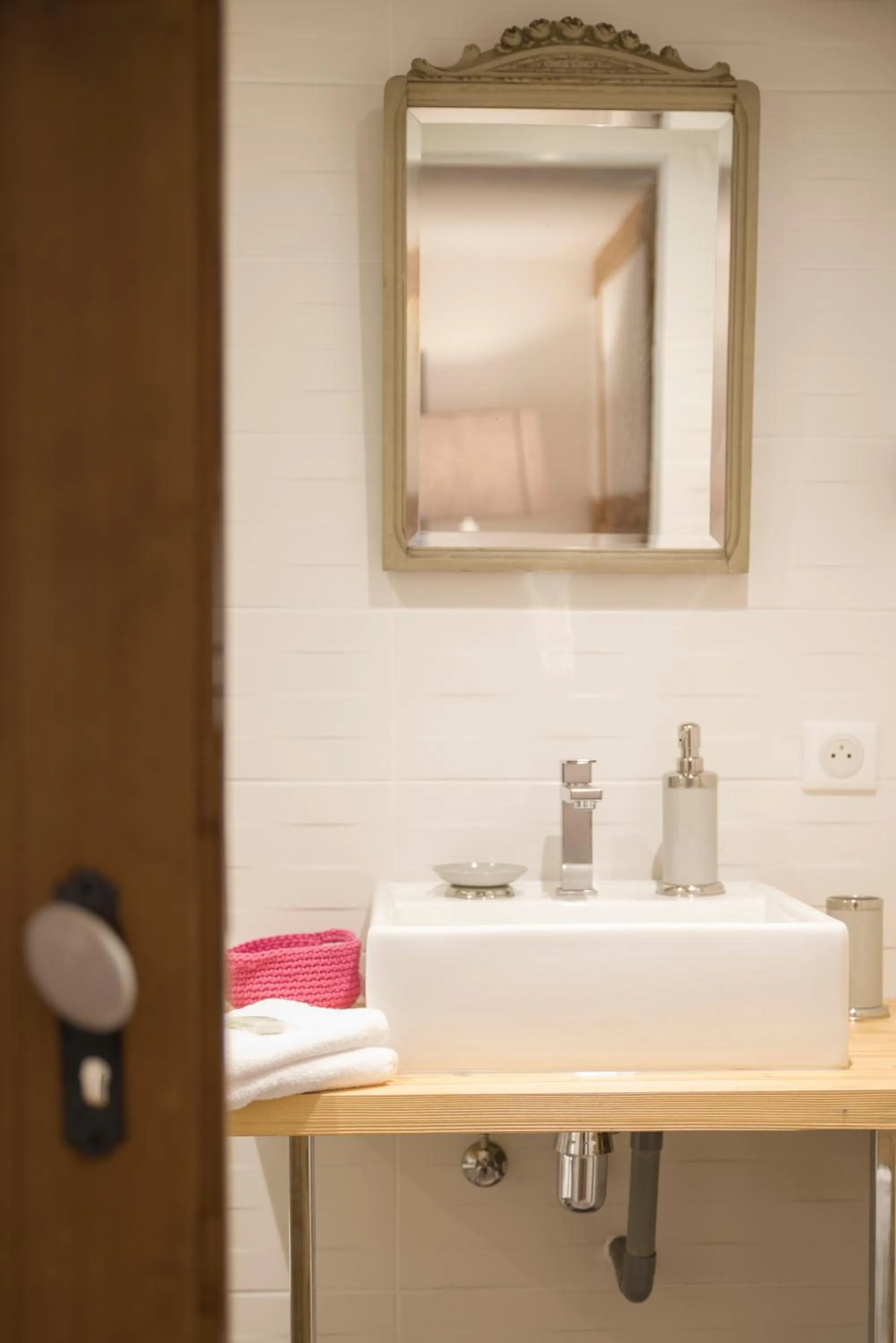 Bathroom in La Grange aux Coqs