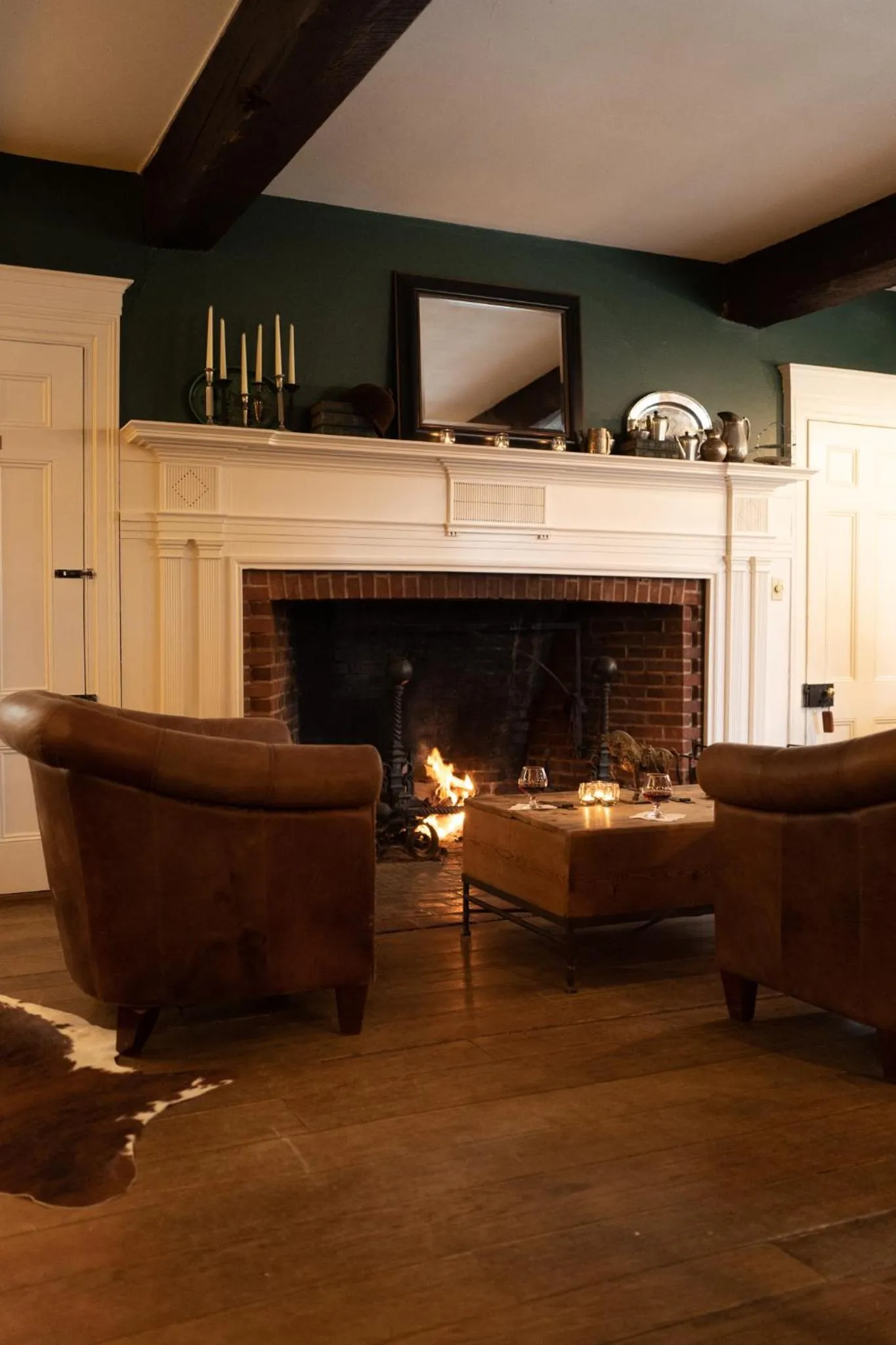 Restaurant/places to eat in OneSixtyFive, The Inn on Park Row