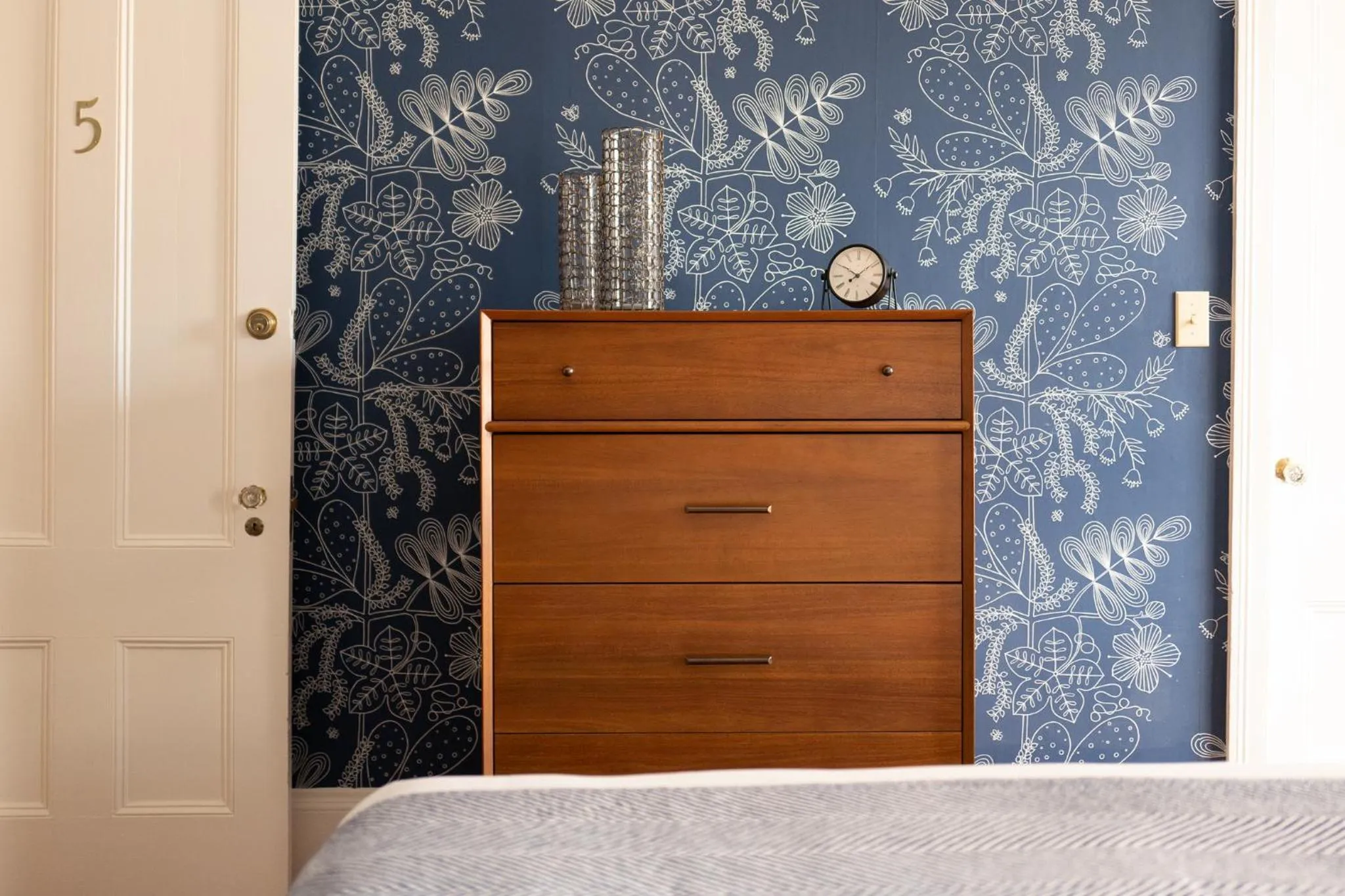 Bedroom, Bed in OneSixtyFive, The Inn on Park Row