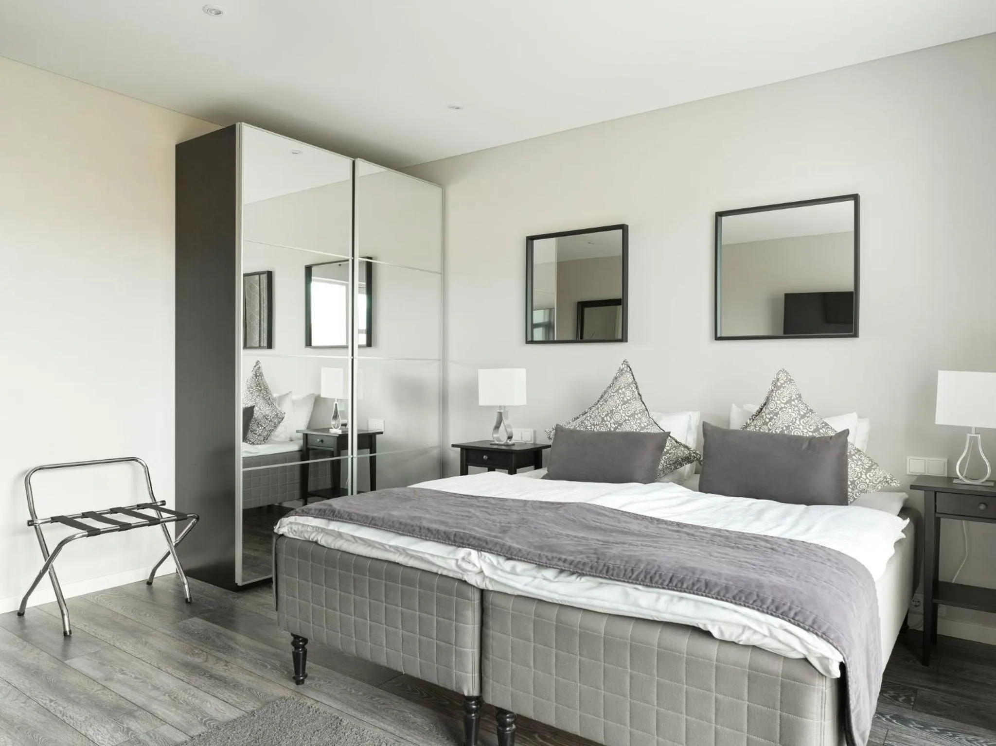 Bedroom, Bed in Hotel Grimsborgir by Keahotels