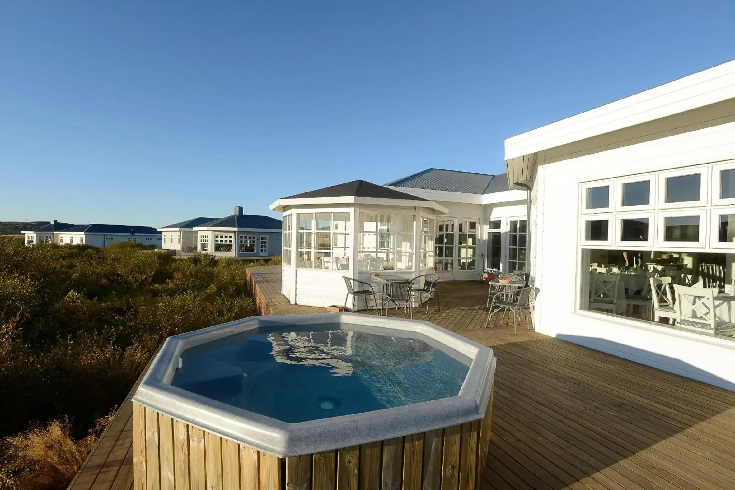 Four-Bedroom Apartment with Private Hot Tub in Hotel Grimsborgir by Keahotels Four-Bedroom Apartment with Private Hot Tub in Hotel Grimsborgir by Keahotels