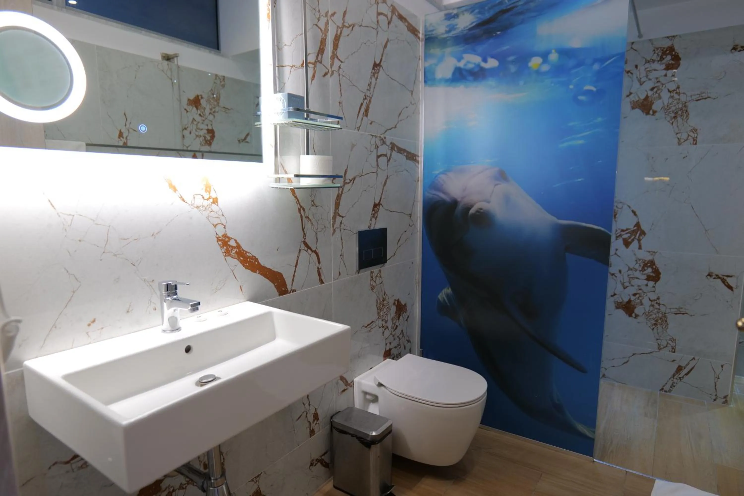 Bathroom in Oceanic Overview Suites