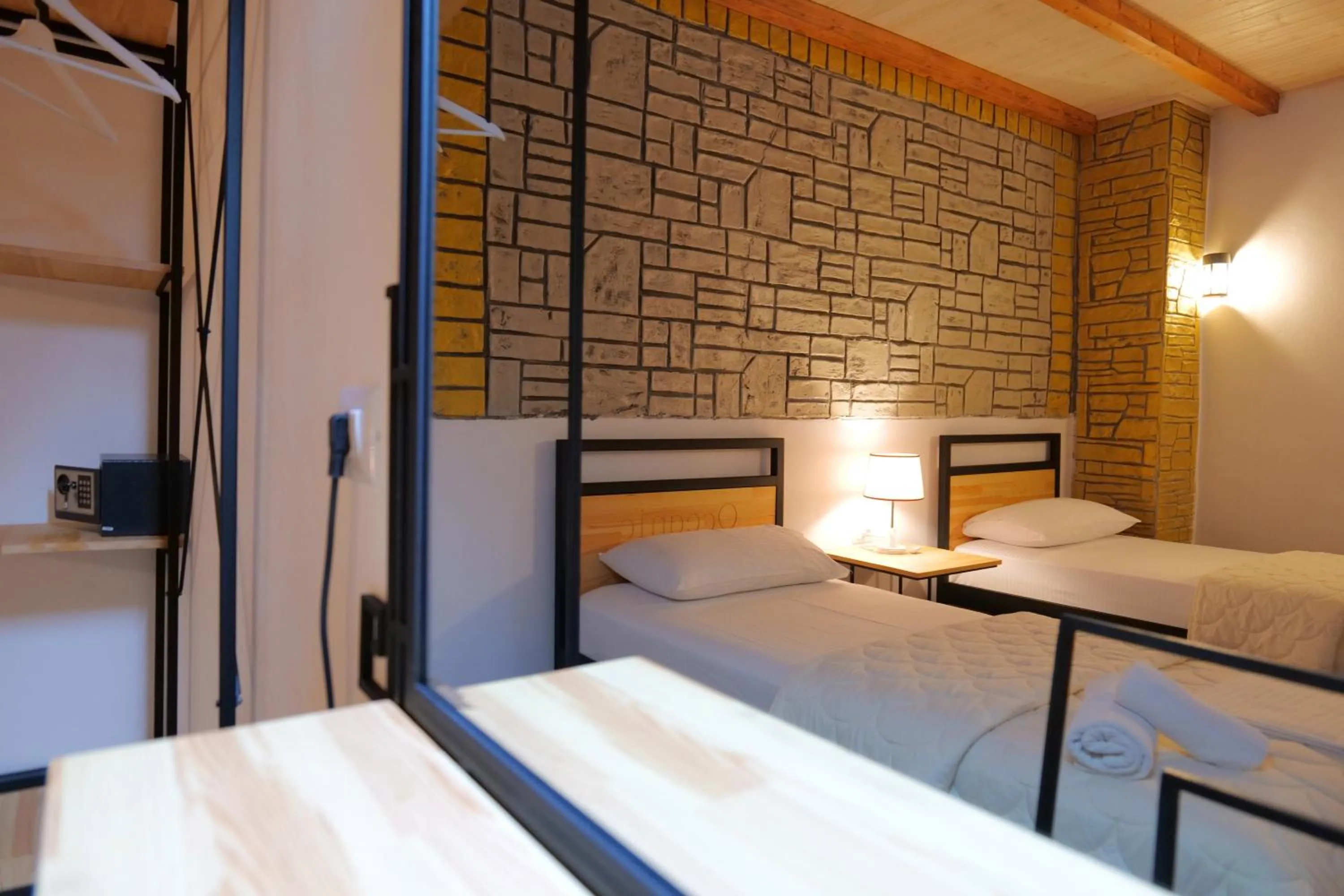 Bed in Oceanic Overview Suites