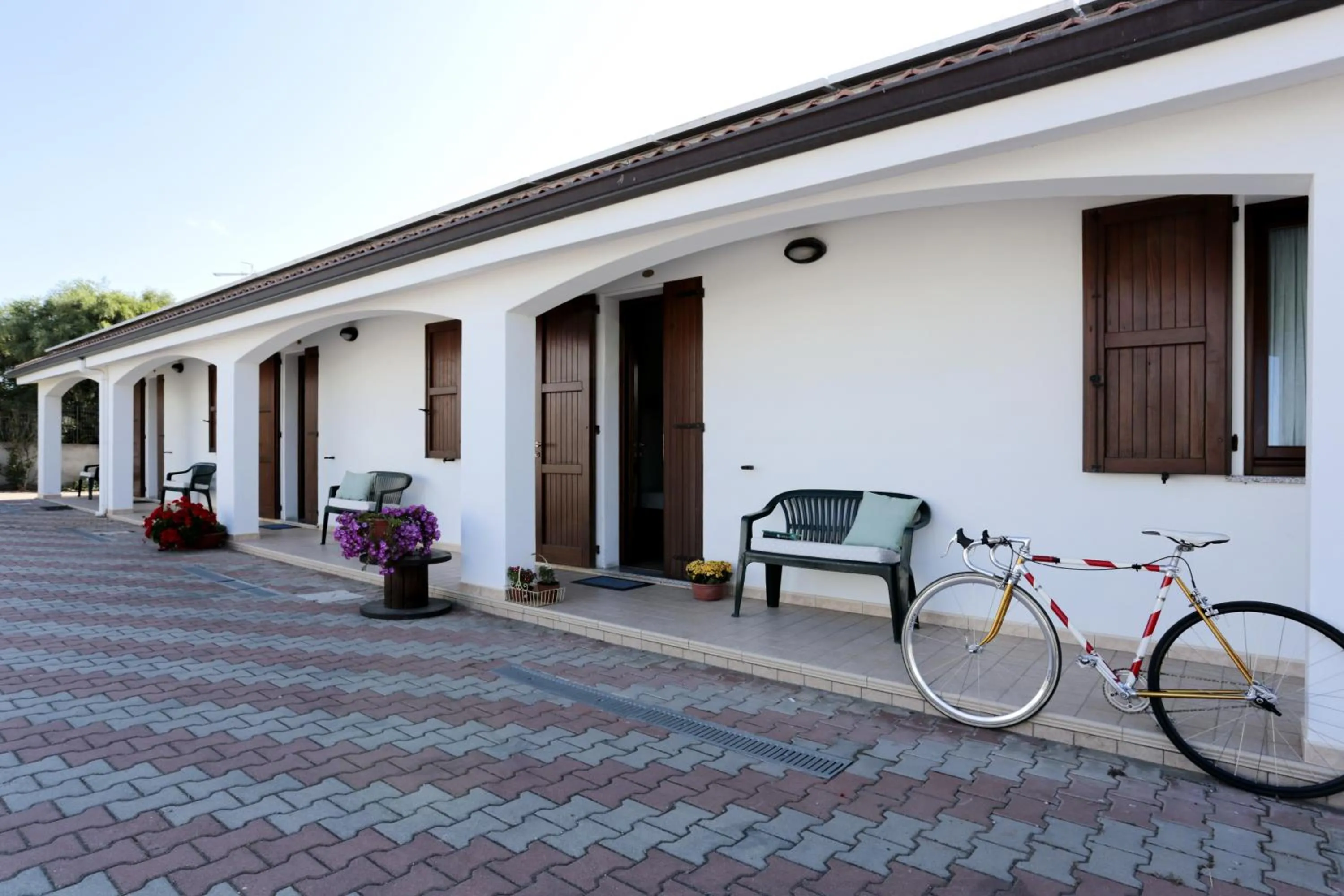 Facade/entrance in Il Melo Residence