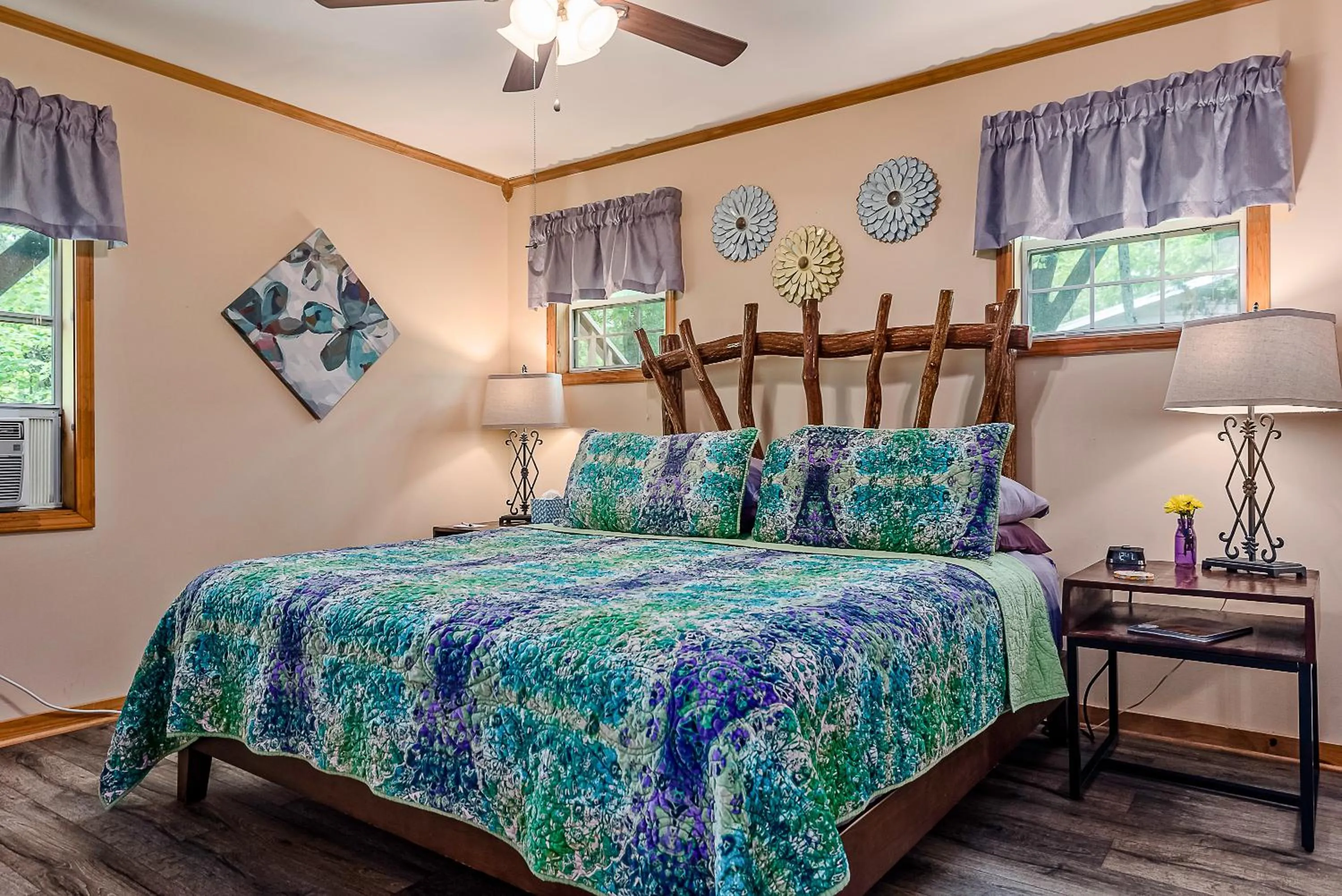 Photo of the whole room, Bed in The Woods Cabins