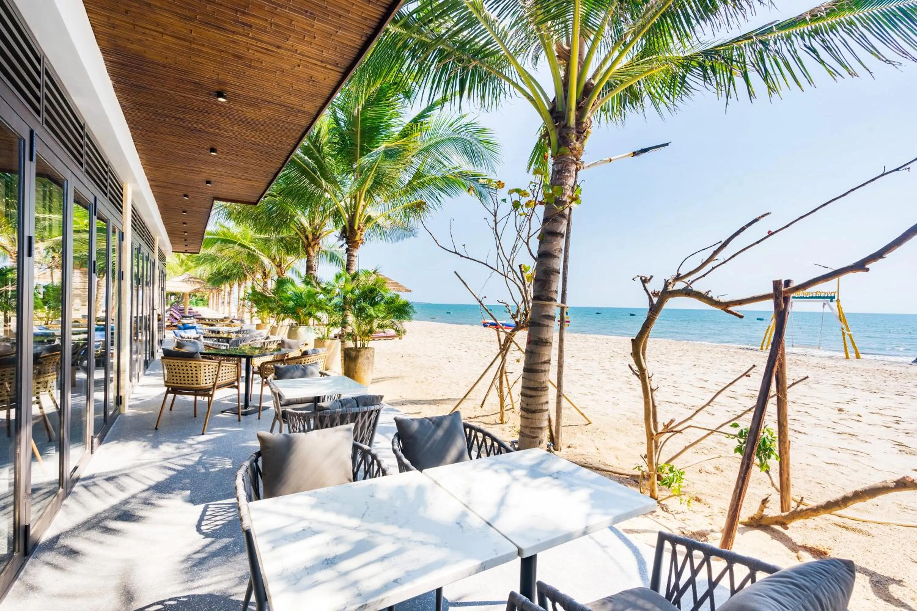 Restaurant/places to eat in Hoang Ngoc Beach Resort