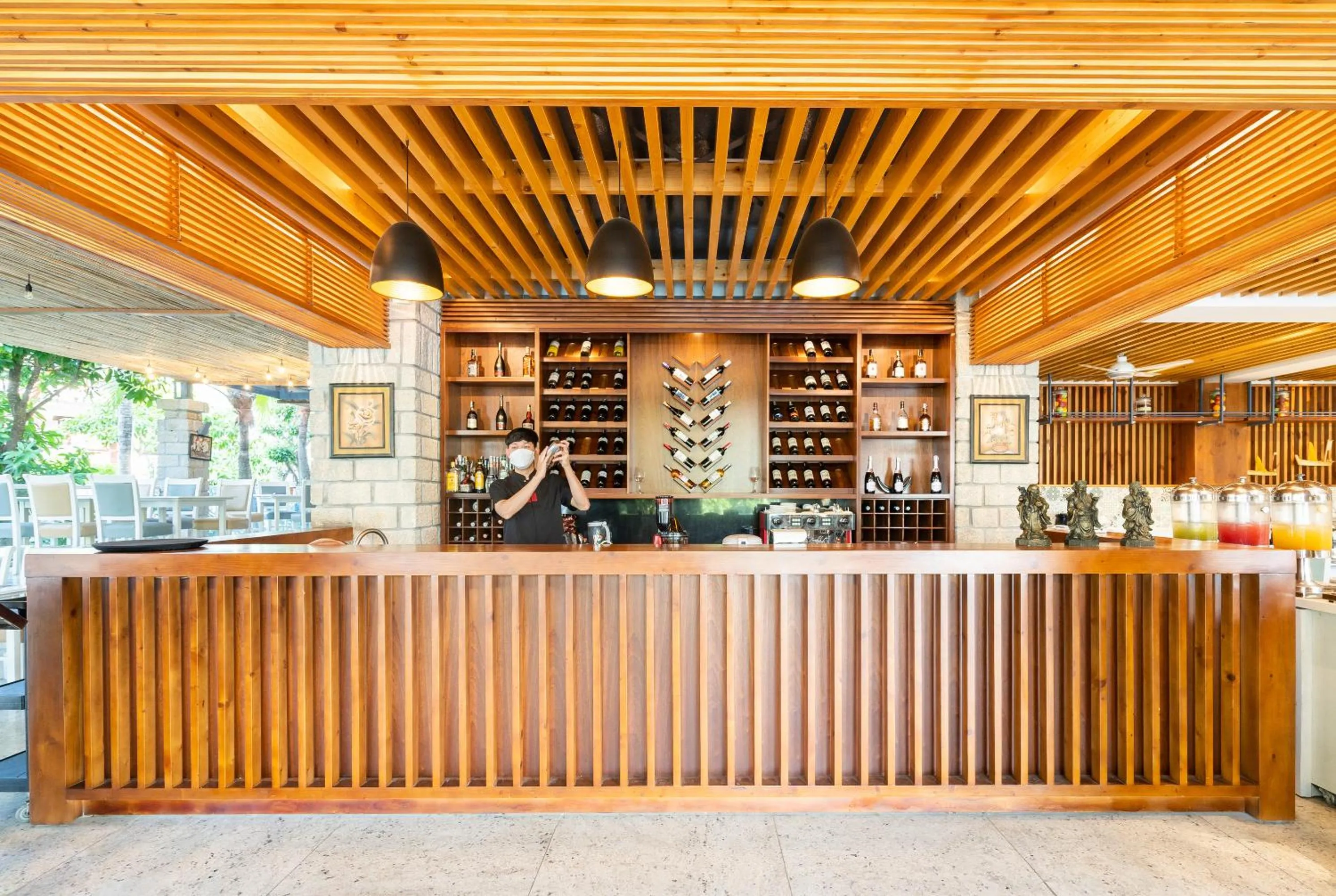 Lounge or bar in Hoang Ngoc Beach Resort