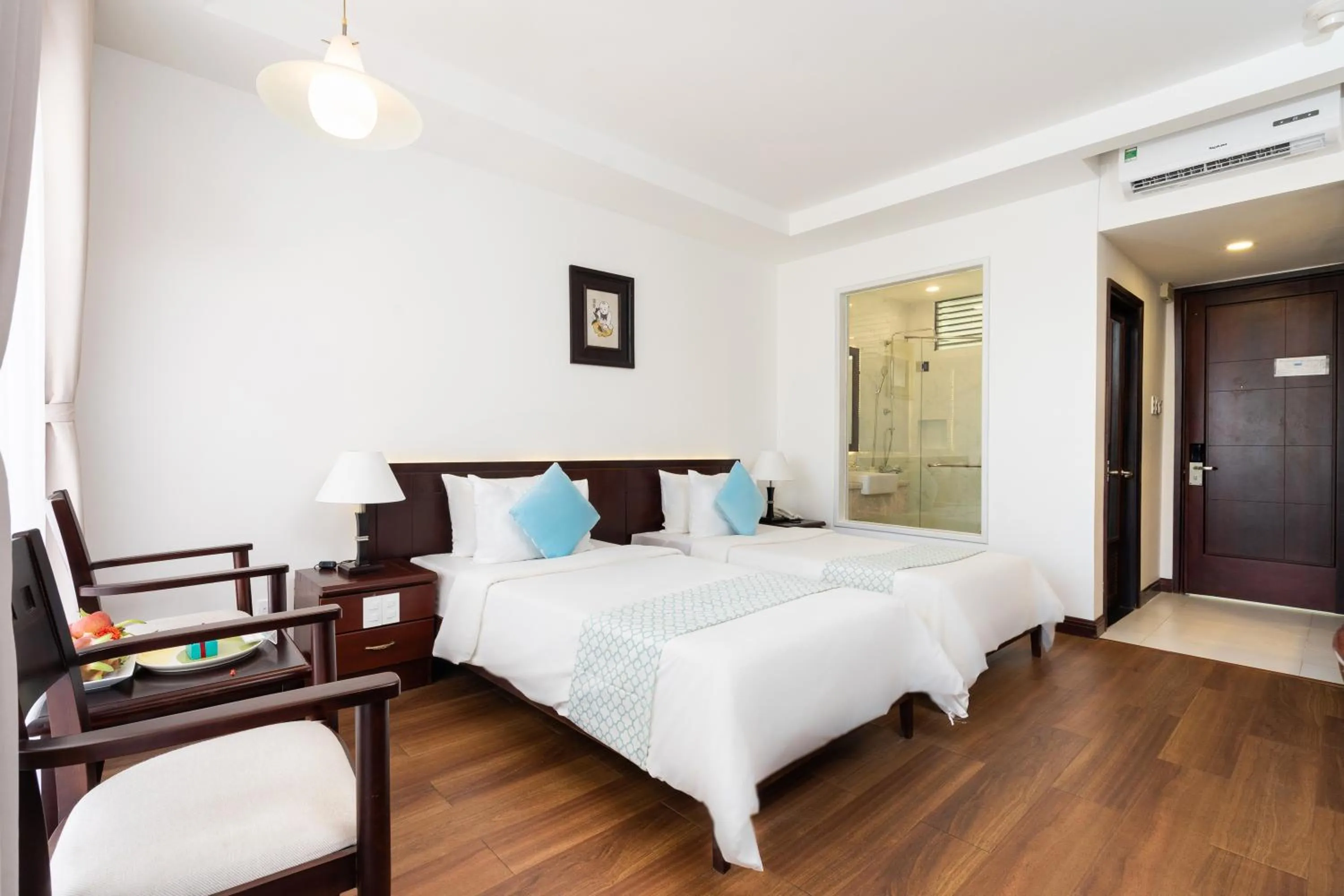 Bedroom, Bed in Hoang Ngoc Beach Resort