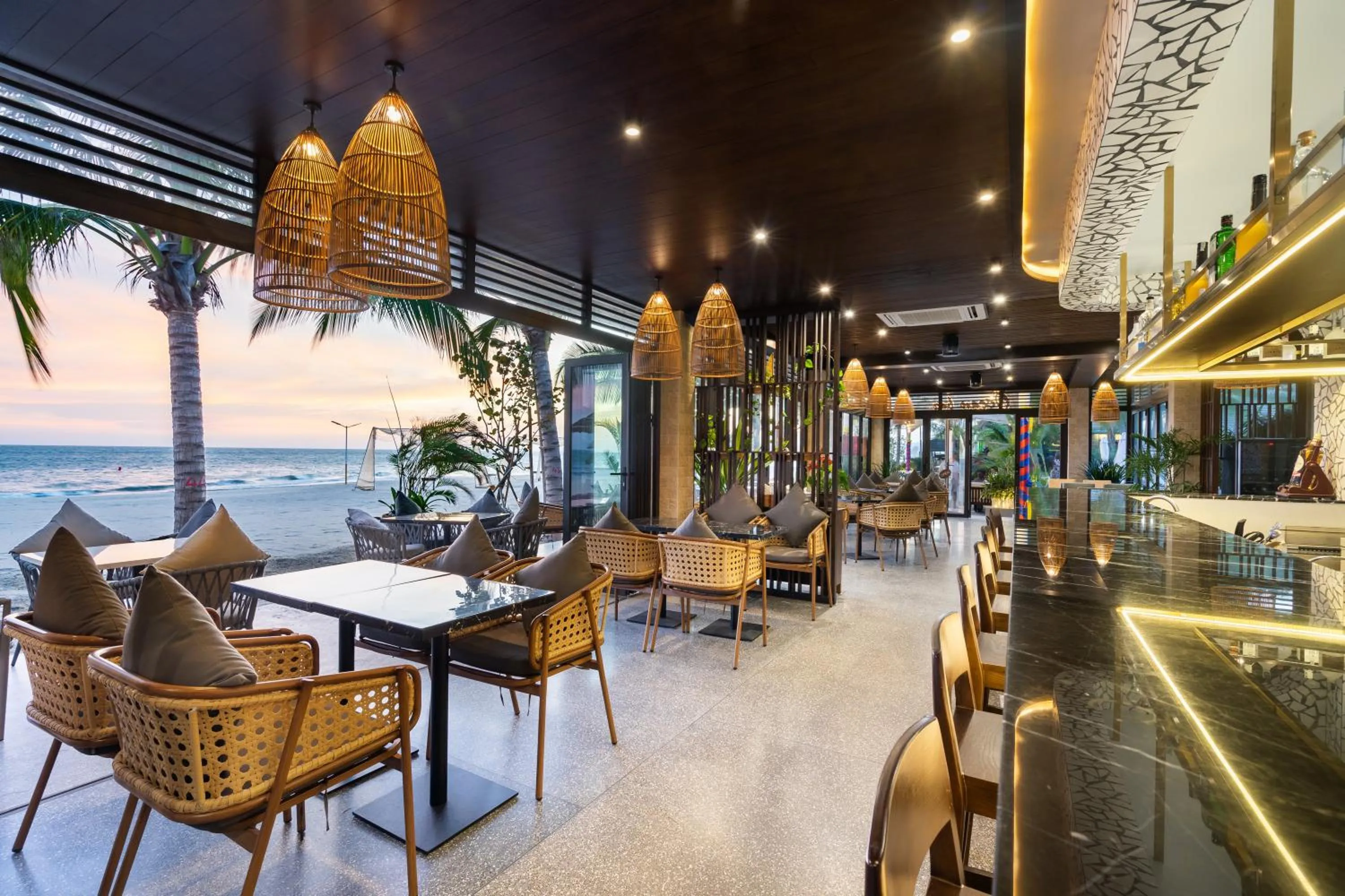 Restaurant/places to eat in Hoang Ngoc Beach Resort