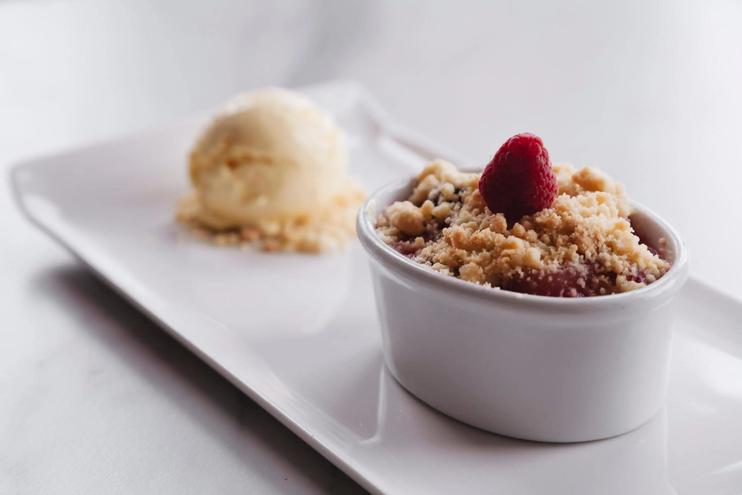 Food and drinks in Oatlands Park Hotel