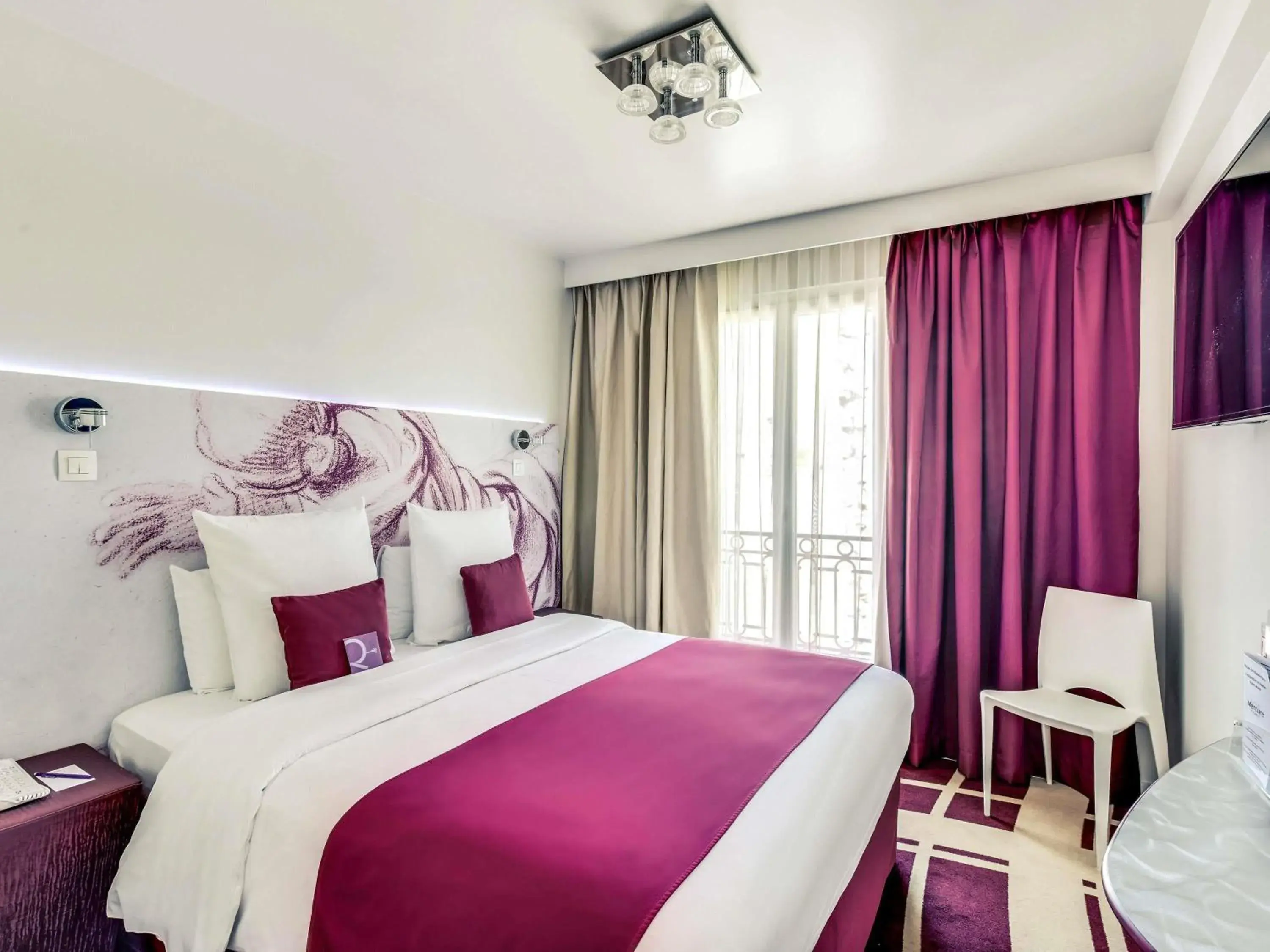 Classic Double Room in Mercure Paris Bastille Marais Classic Double Room in Mercure Paris Bastille Marais