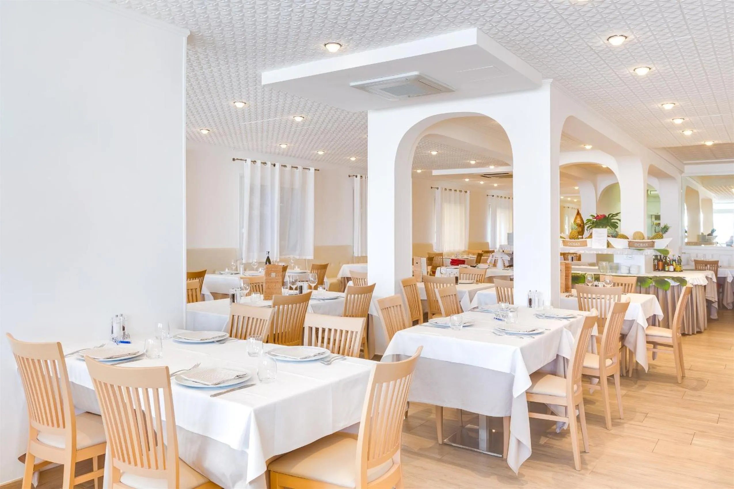 Restaurant/places to eat in Hotel Bellariva