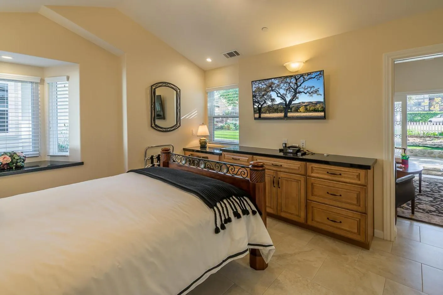 Bedroom, Bed in Solvang Alisal Vacation Cottages