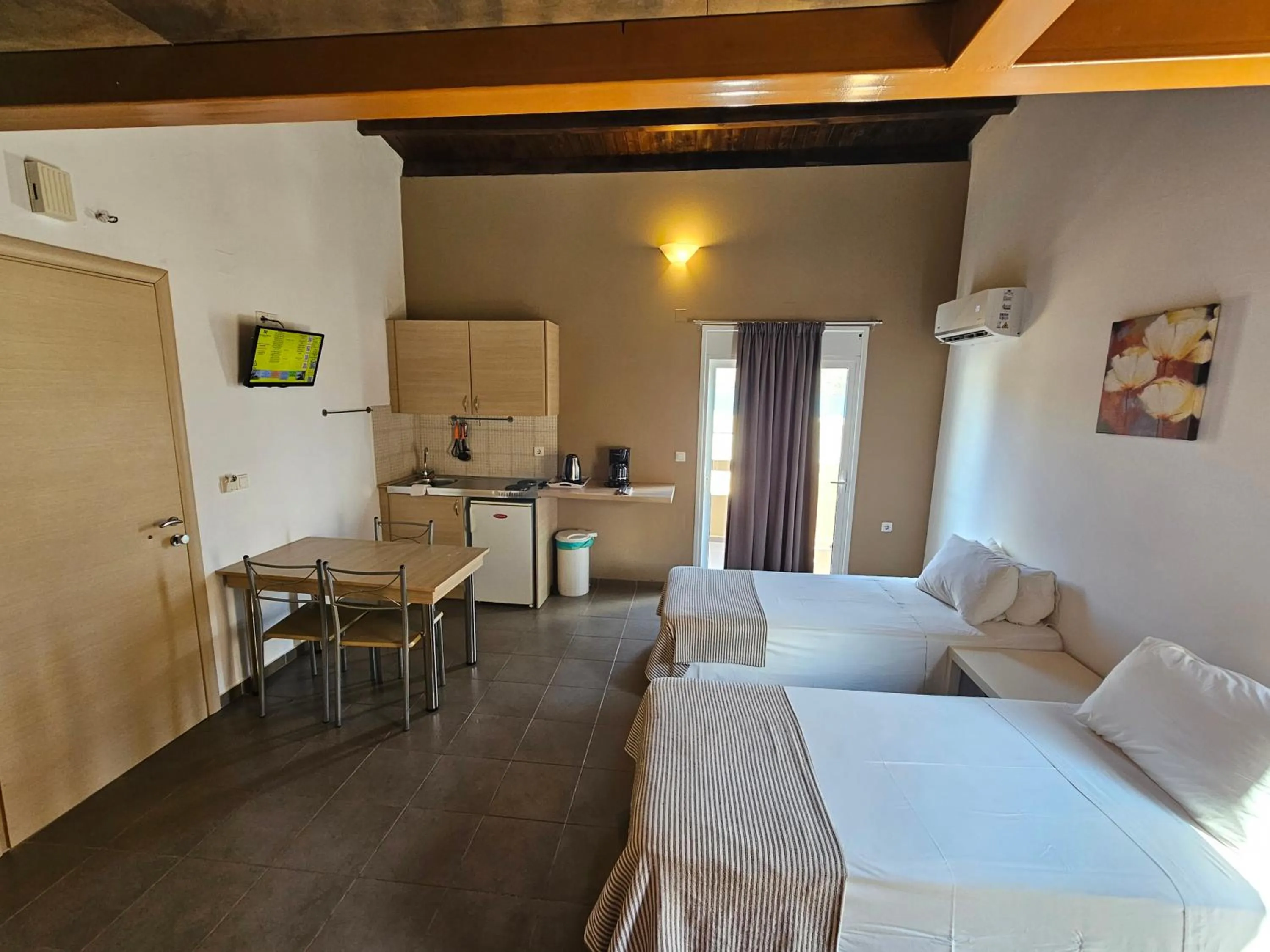 Bedroom, Bed in Elounda Sunrise Apartments