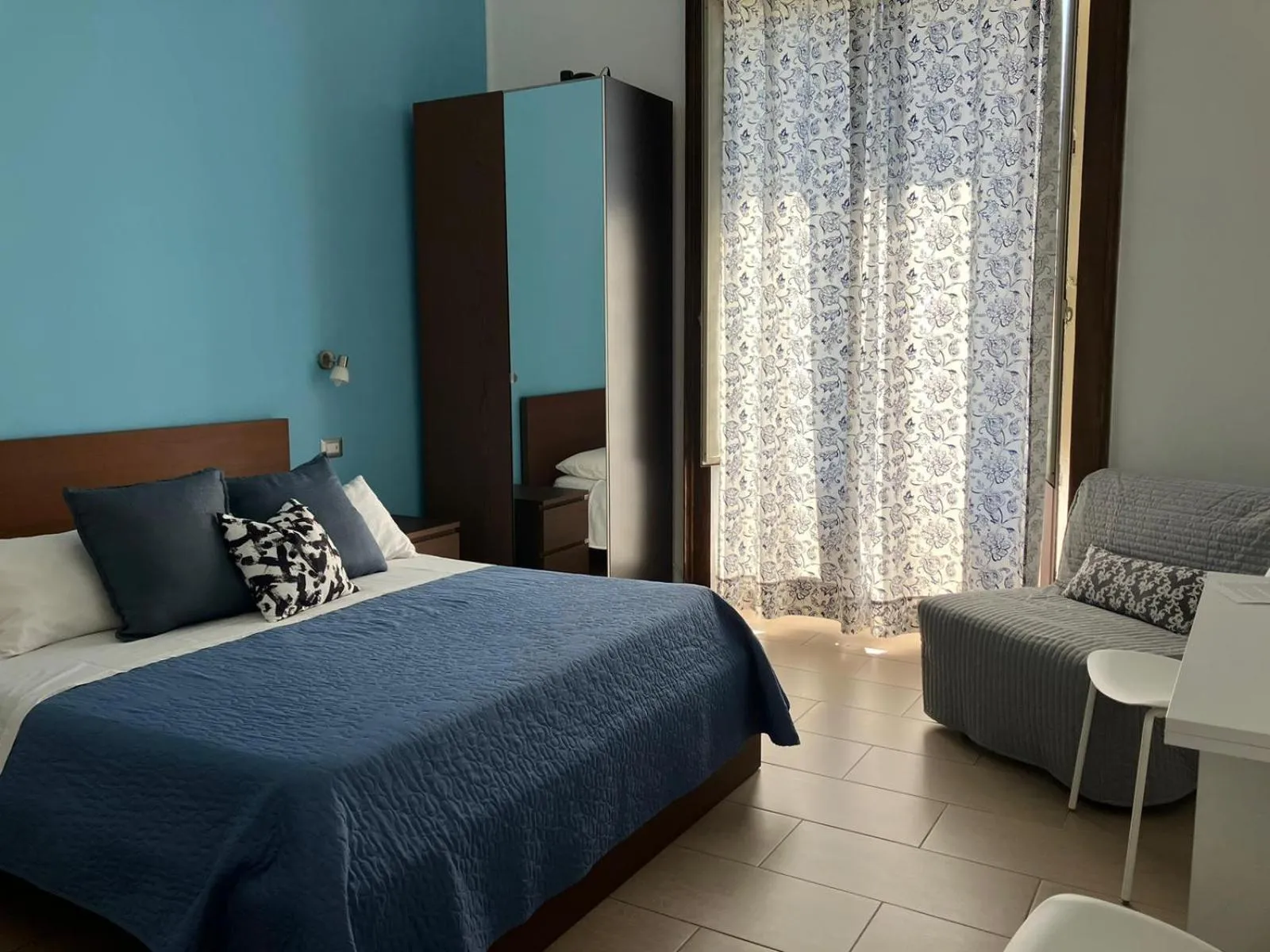 Bedroom in Jonio B&B