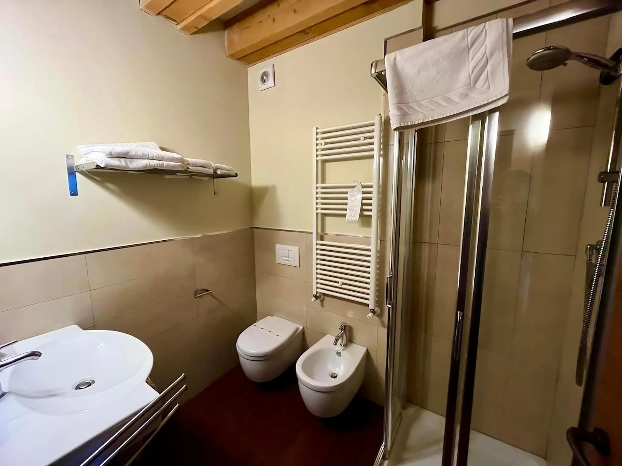 Bathroom in Hotel La Chance