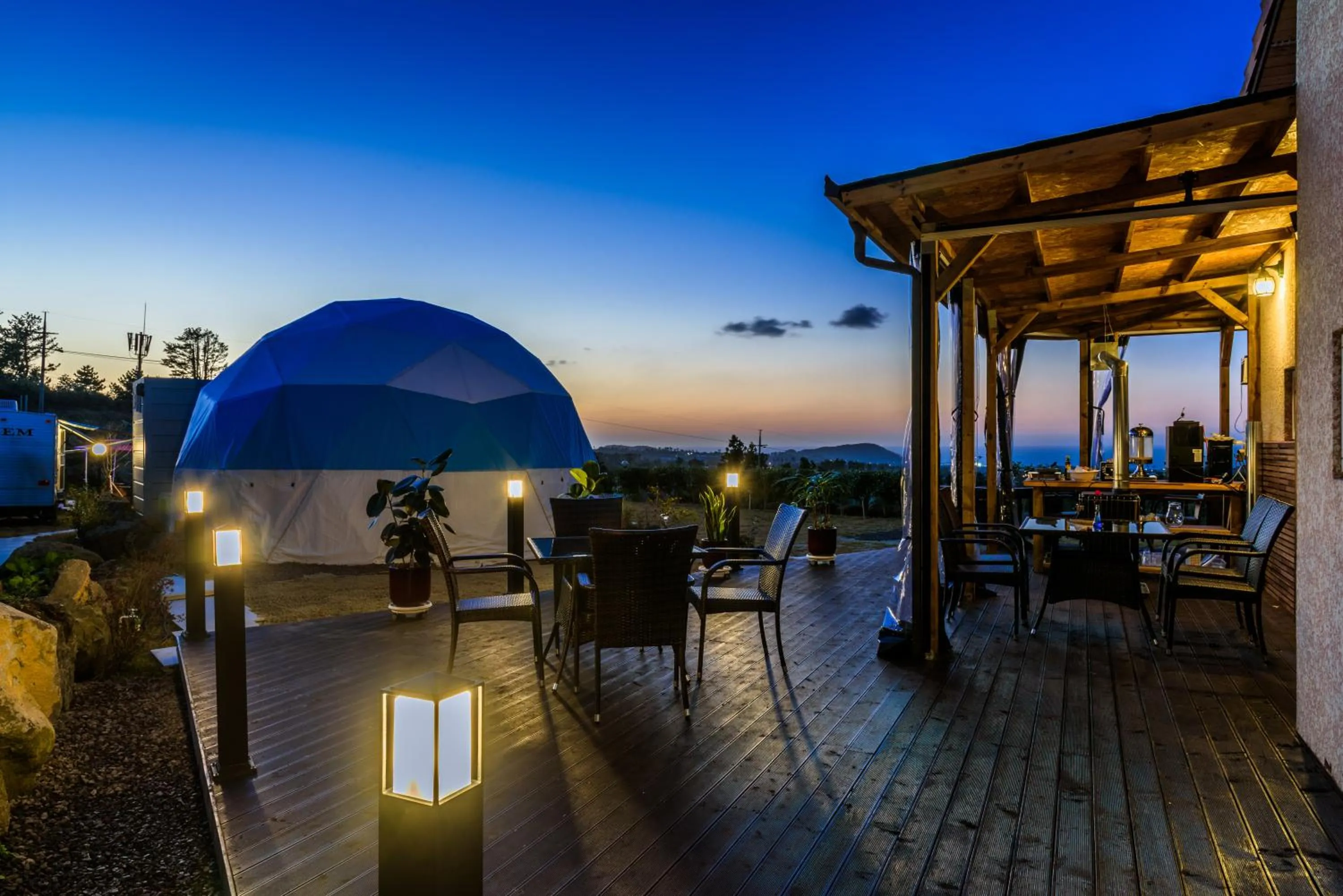 Lounge or bar in Jeju Starlight Glamping