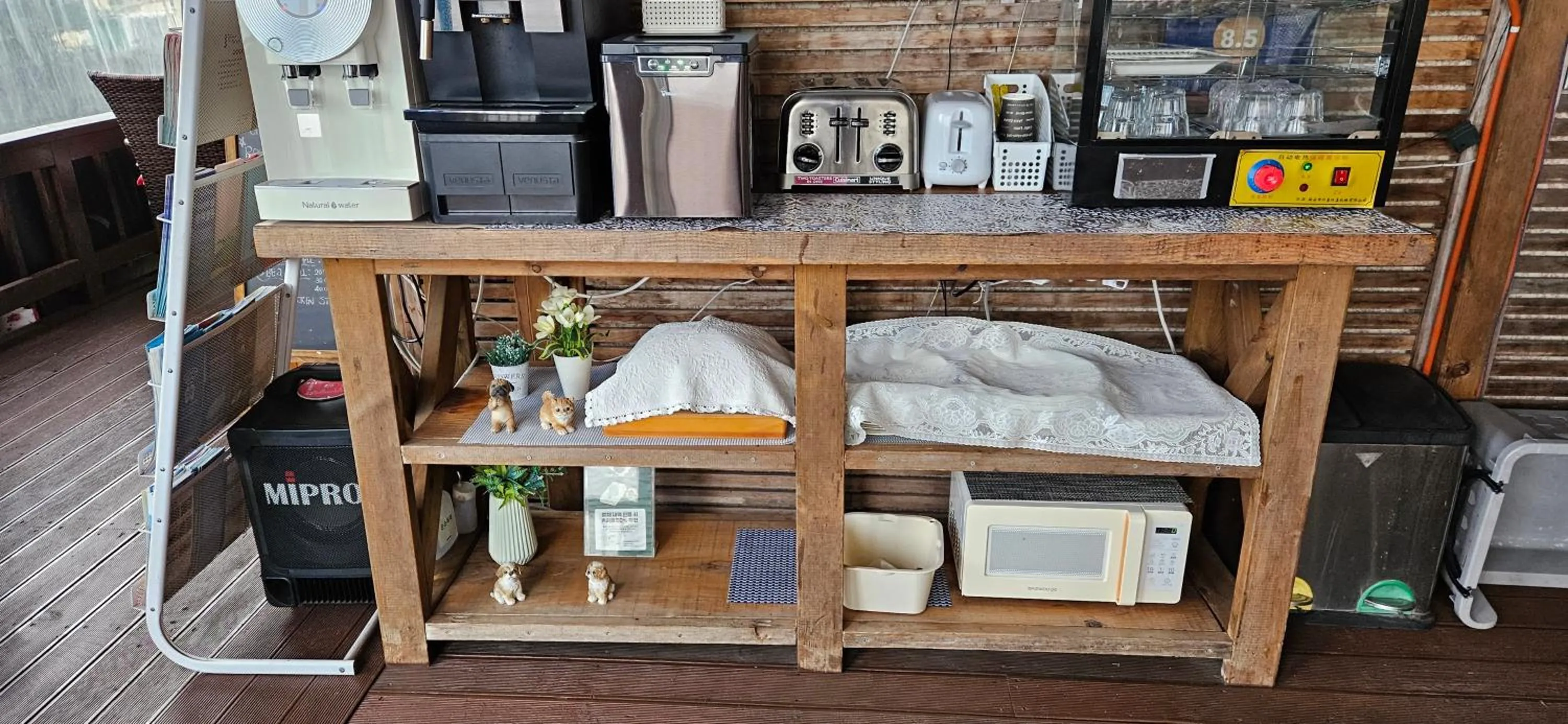Bed in Jeju Starlight Glamping