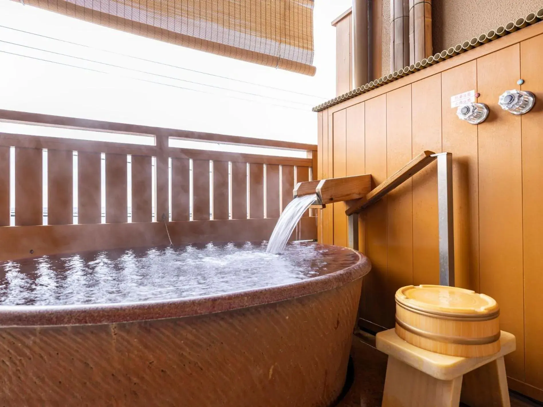 Japanese Style Room with Sea View and Open Air Bath in Hiina Japanese Style Room with Sea View and Open Air Bath in Hiina