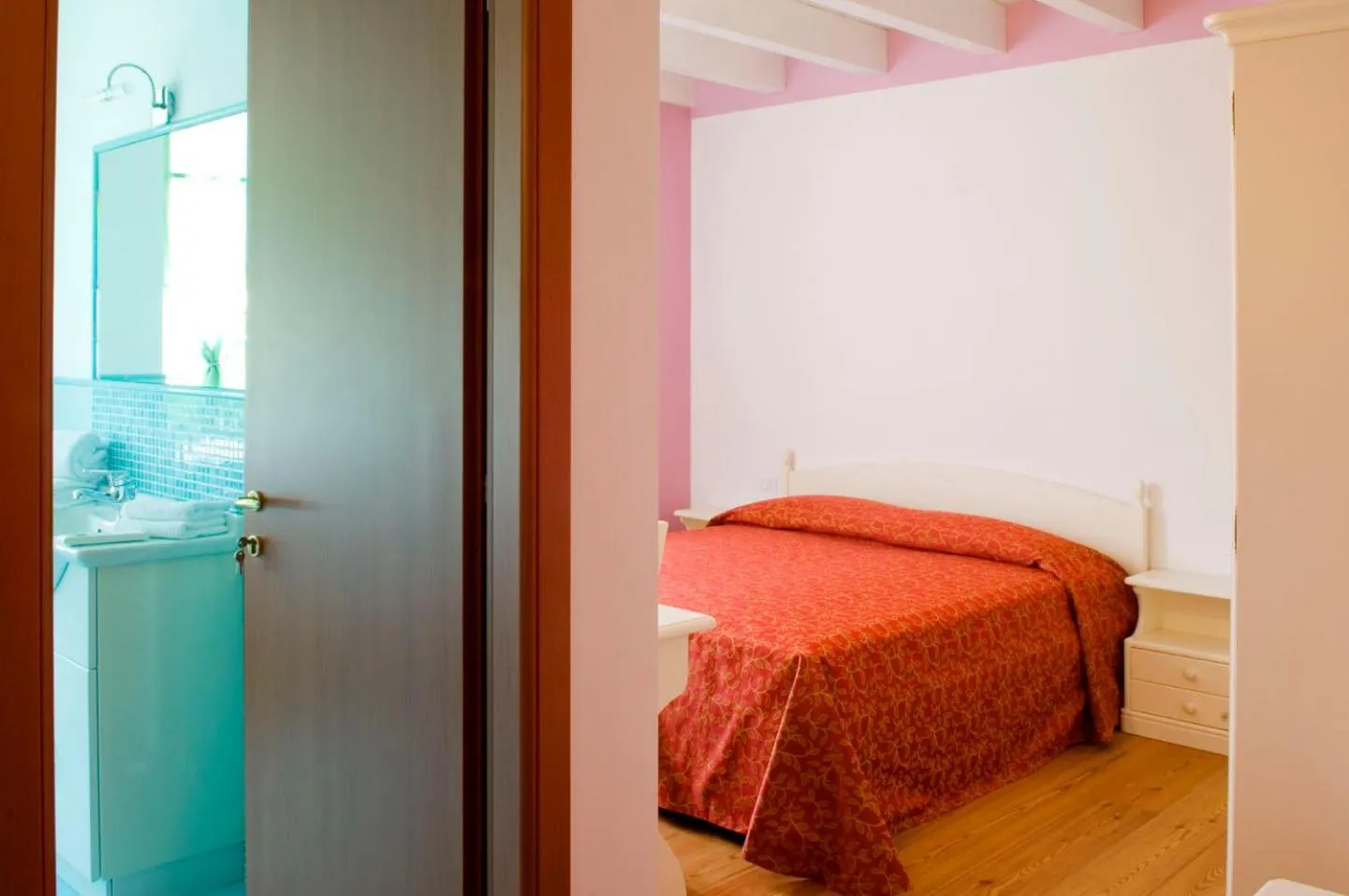 Bedroom, Bed in Barchi Resort - Apartments & Suites