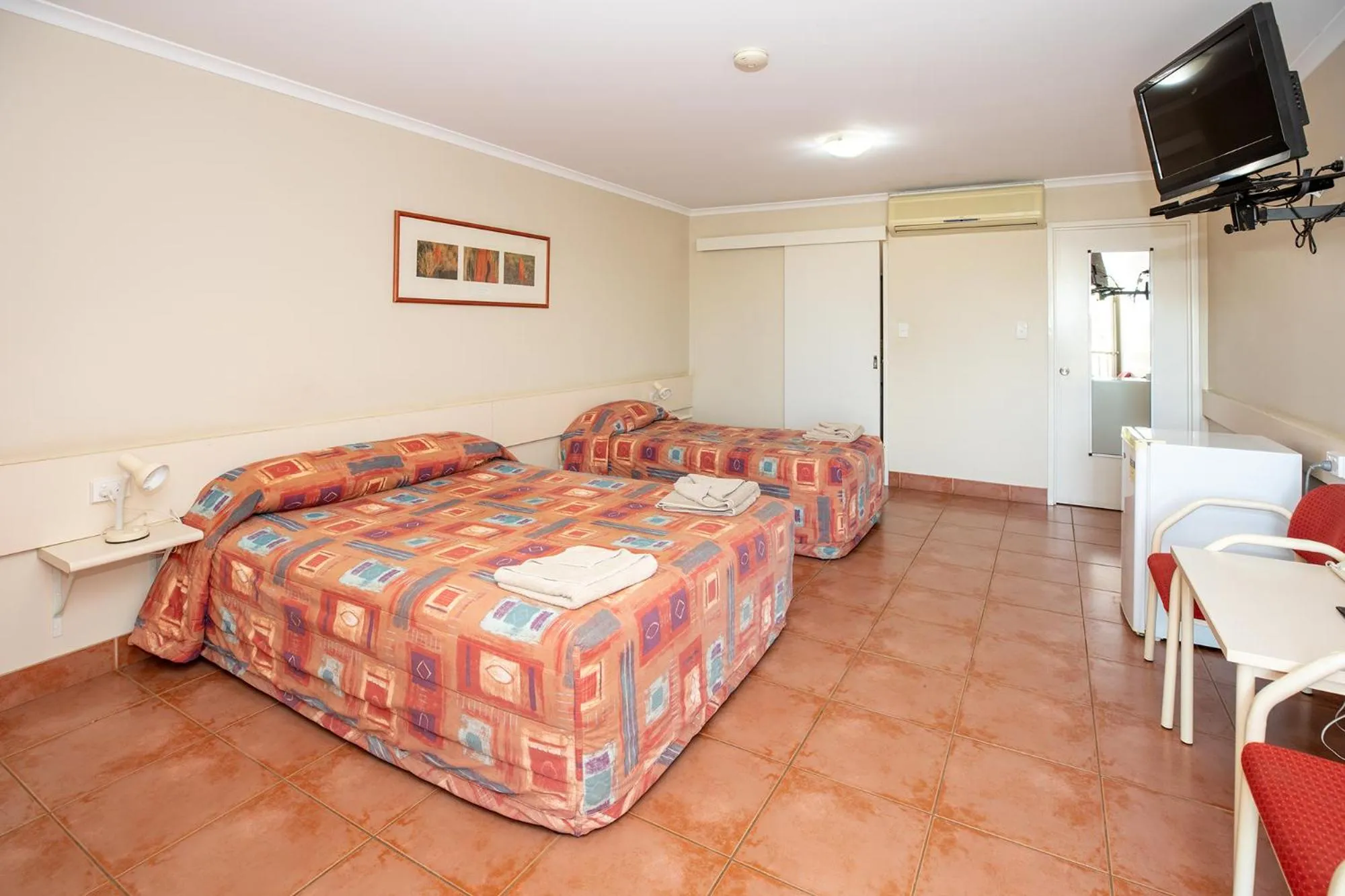 Bed in Leichhardt Hotel Motel Cloncurry