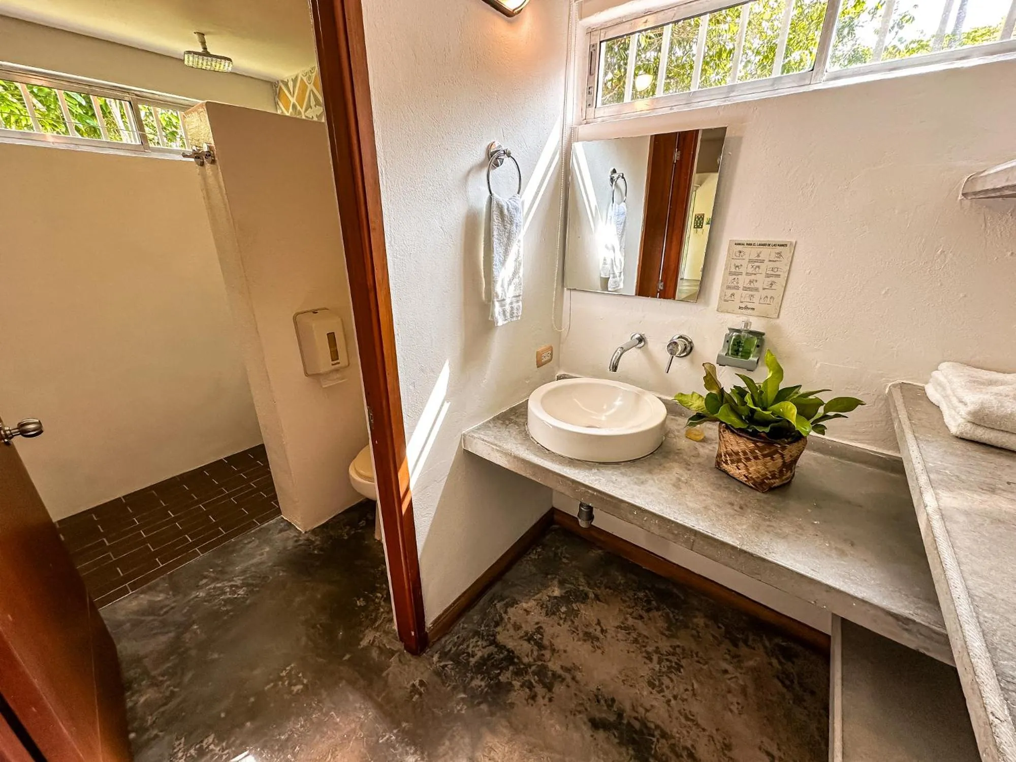 Decorative detail in Los Colores Ecoparque