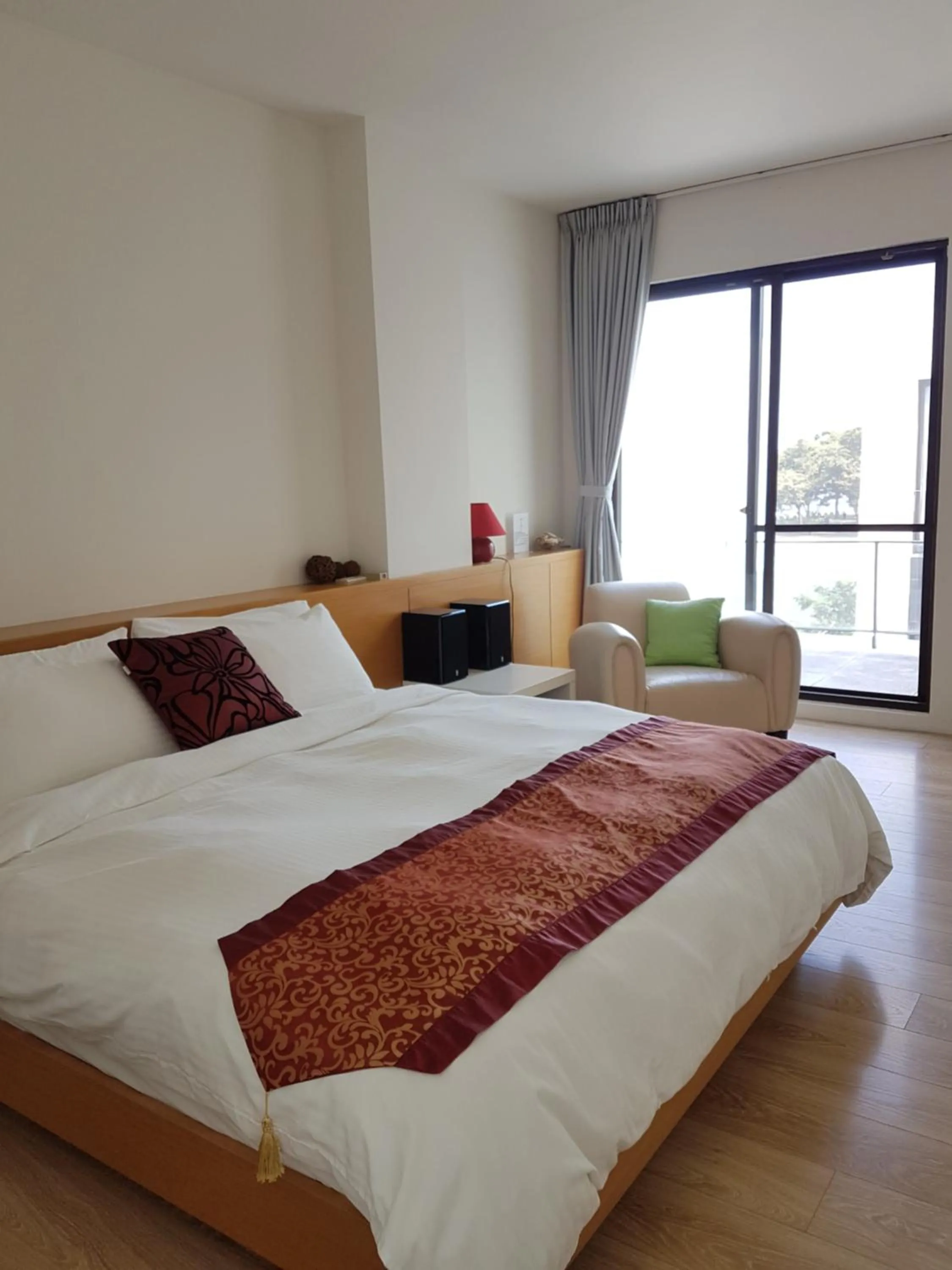 Balcony/Terrace, Bed in Tainan Anping - Shuiau 180