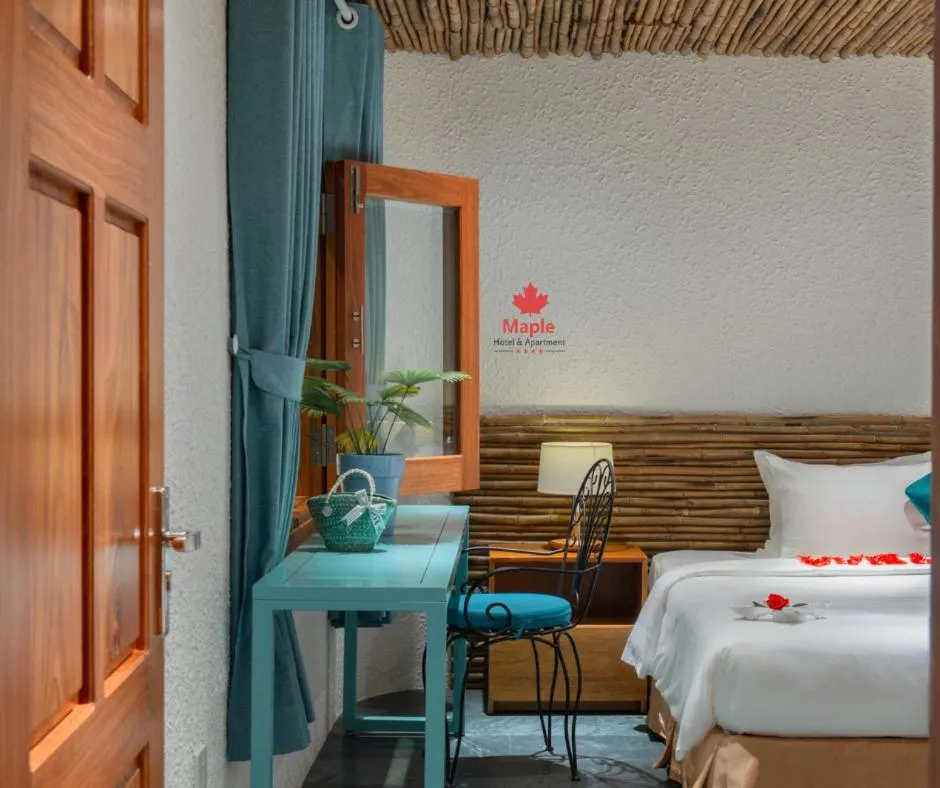 hair dresser, Bed in Maple Hotel & Apartment