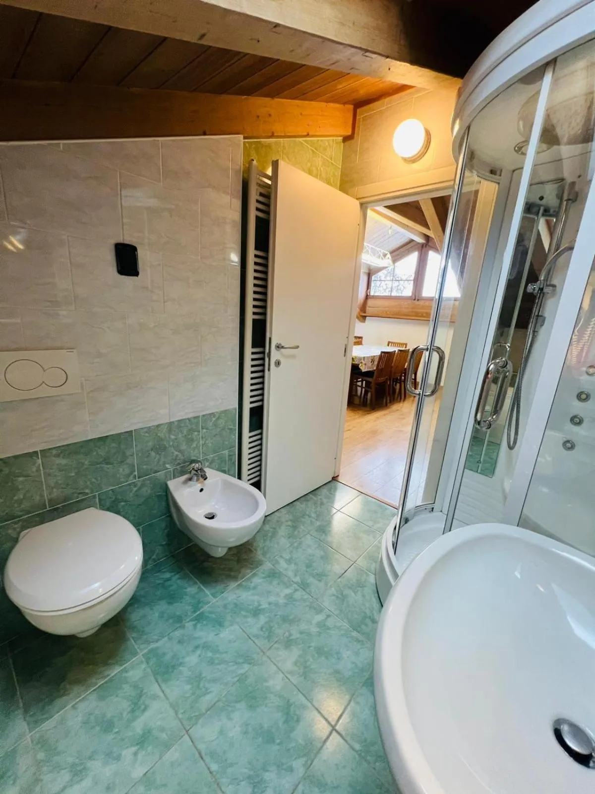 Bathroom in Chalet Del Sole per gruppi