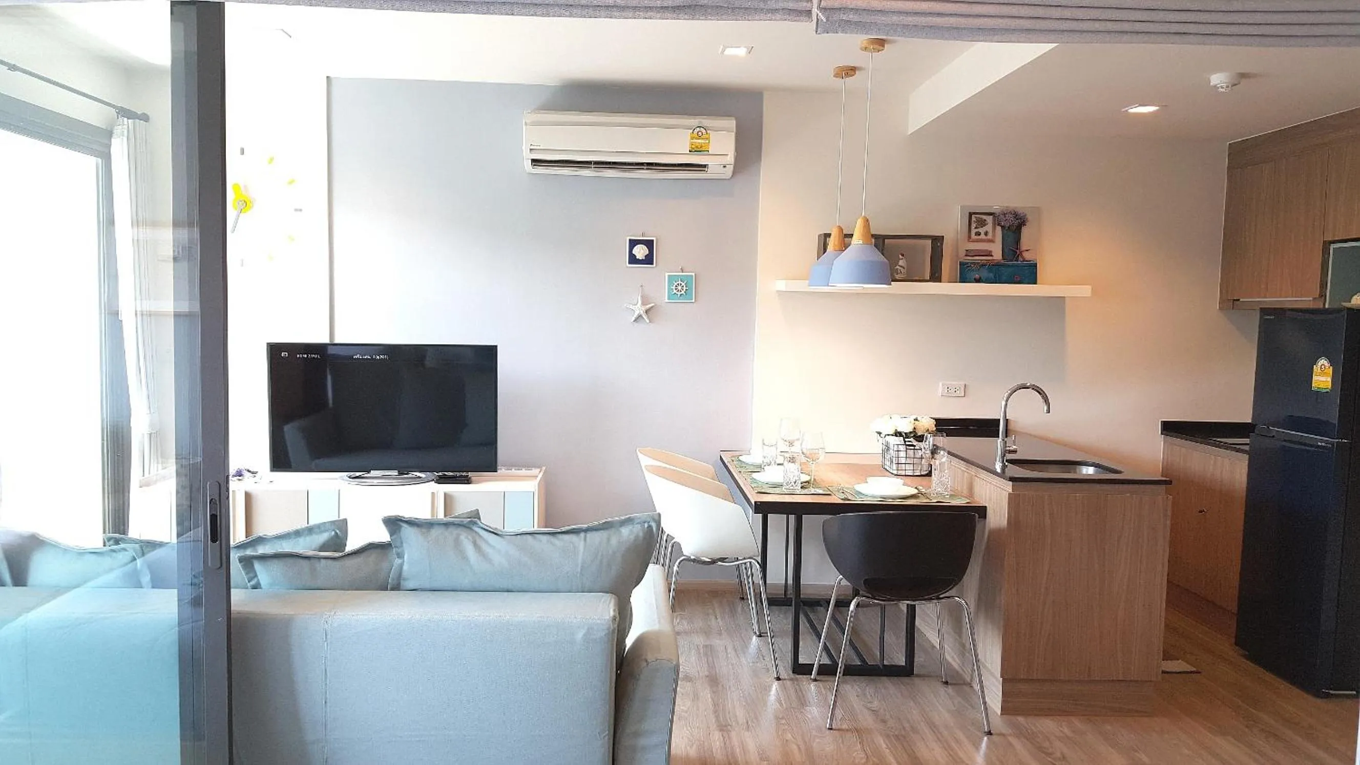 Kitchen or kitchenette in Rain Cha-am by Obbset