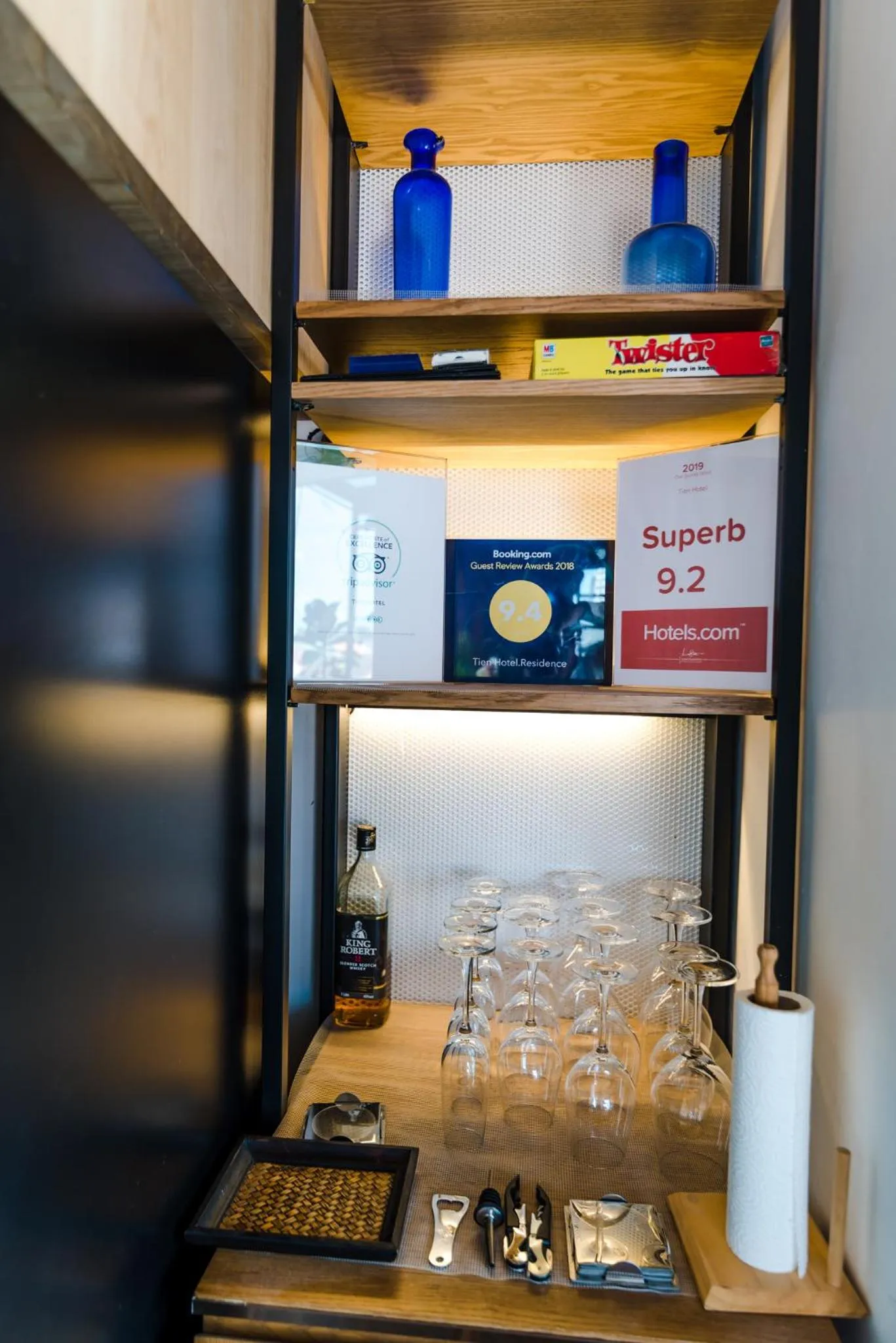 Certificate/Award in Tien Hotel Georgetown