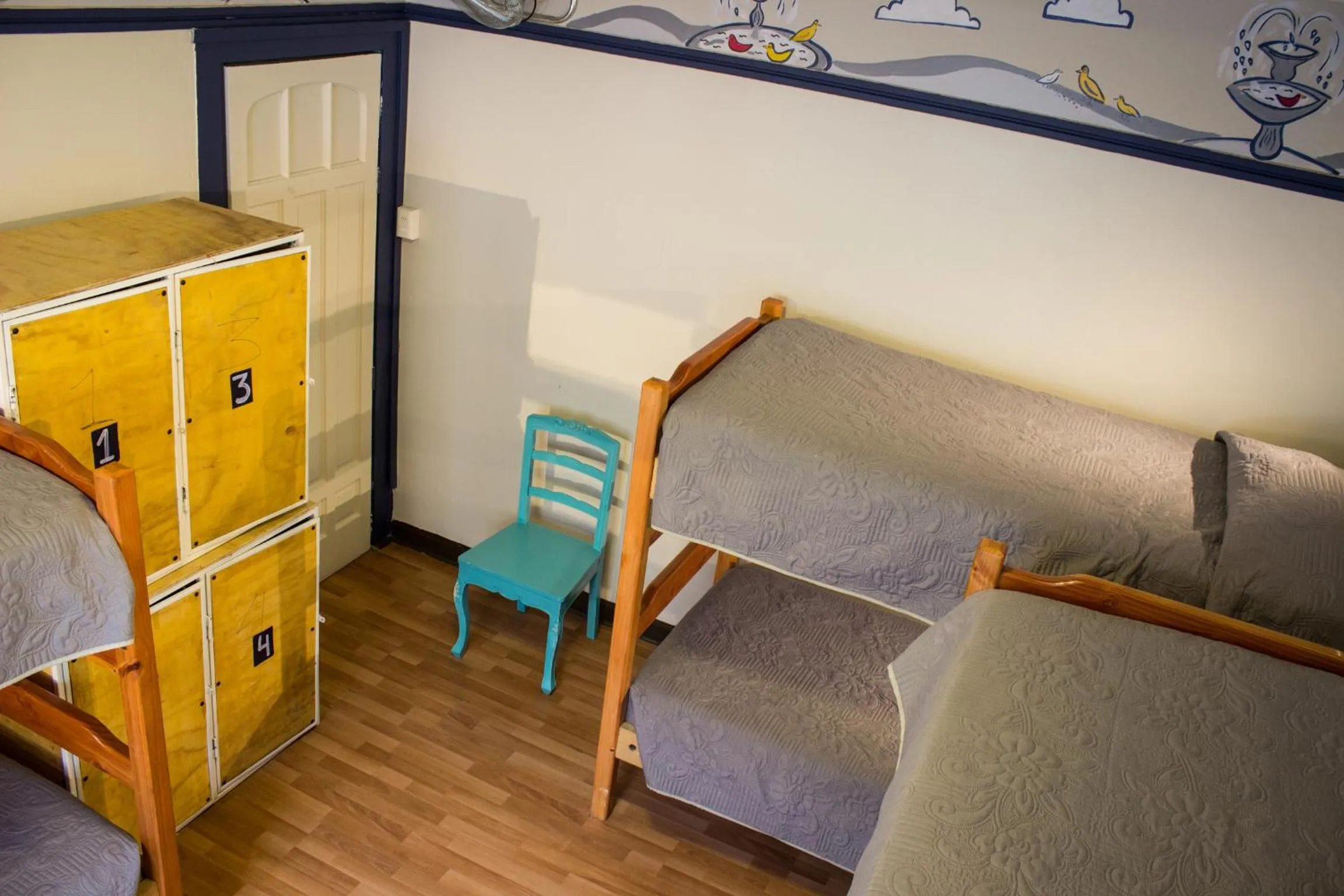 bunk bed, Bed in Hostal Forestal