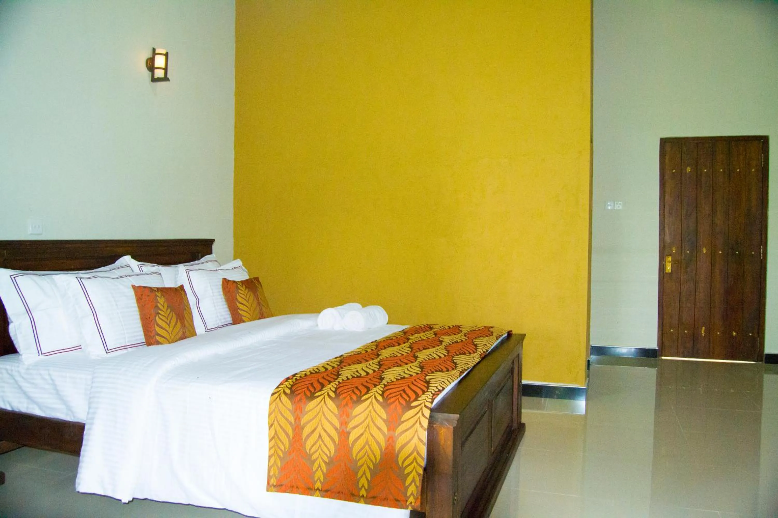 Bedroom, Bed in Serenity Sigiri Resort