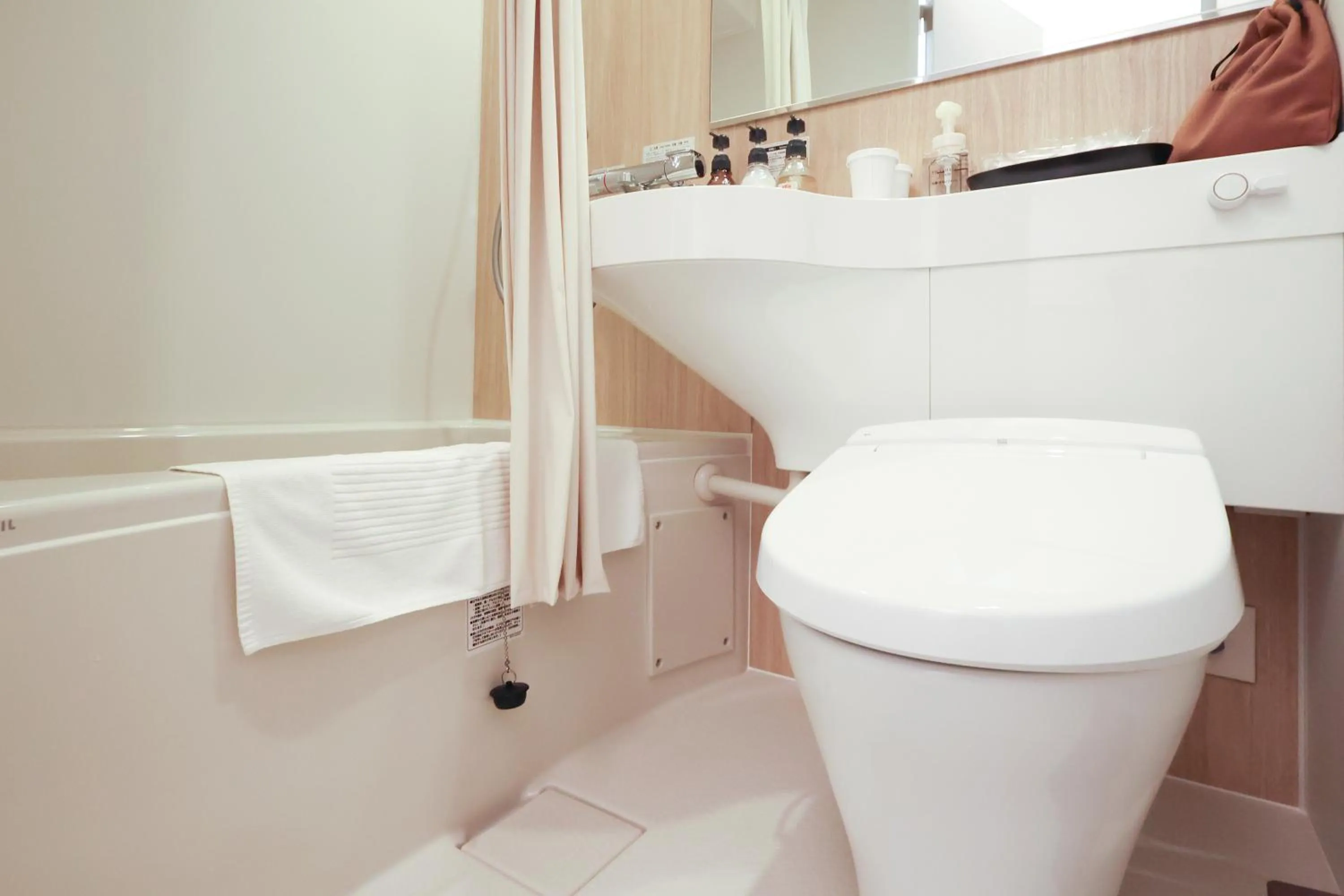 Bathroom in Kamon Hotel Namba