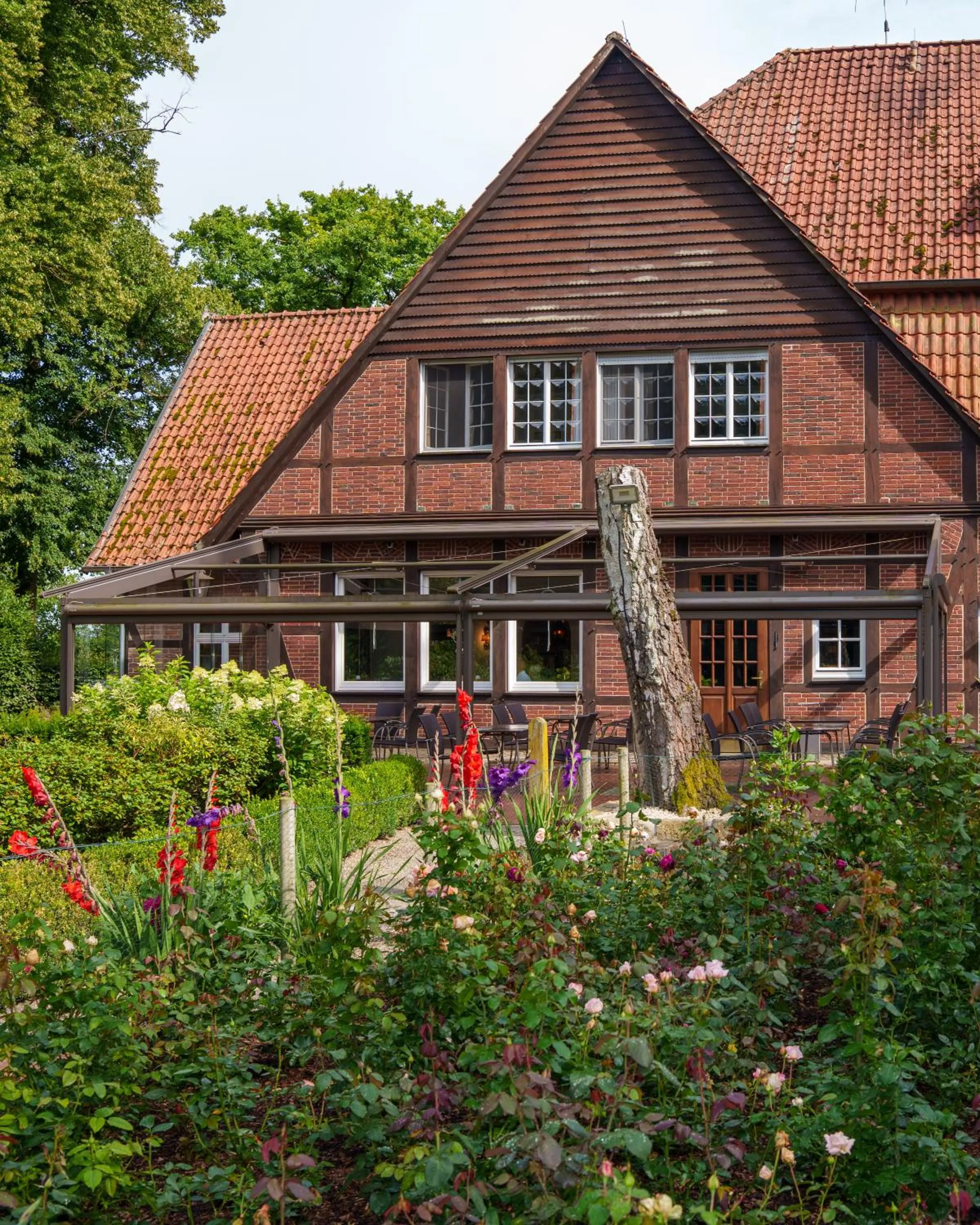 Property building in Heidehotel Waldhütte