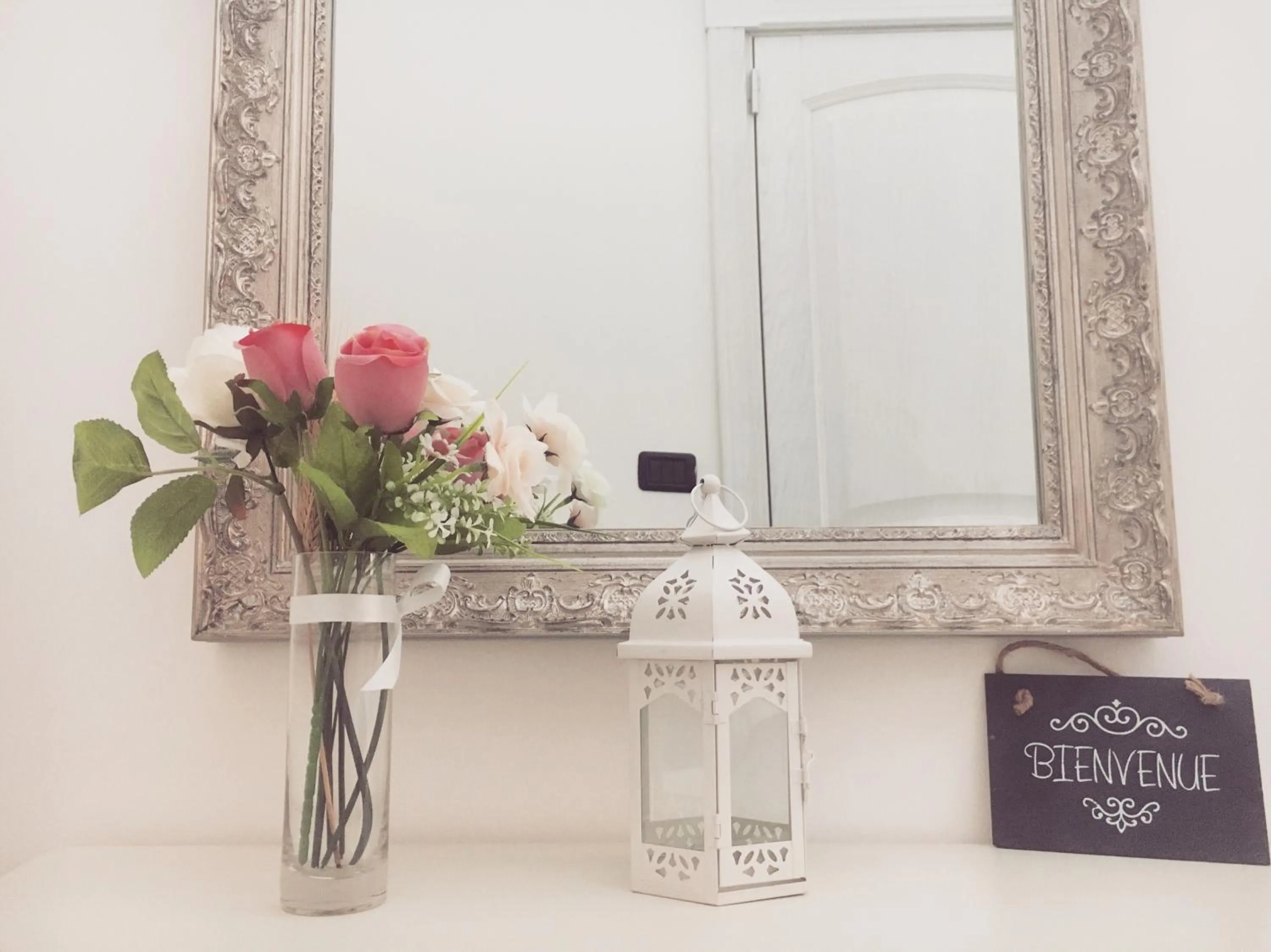 Decorative detail in Alla Luce del Barocco