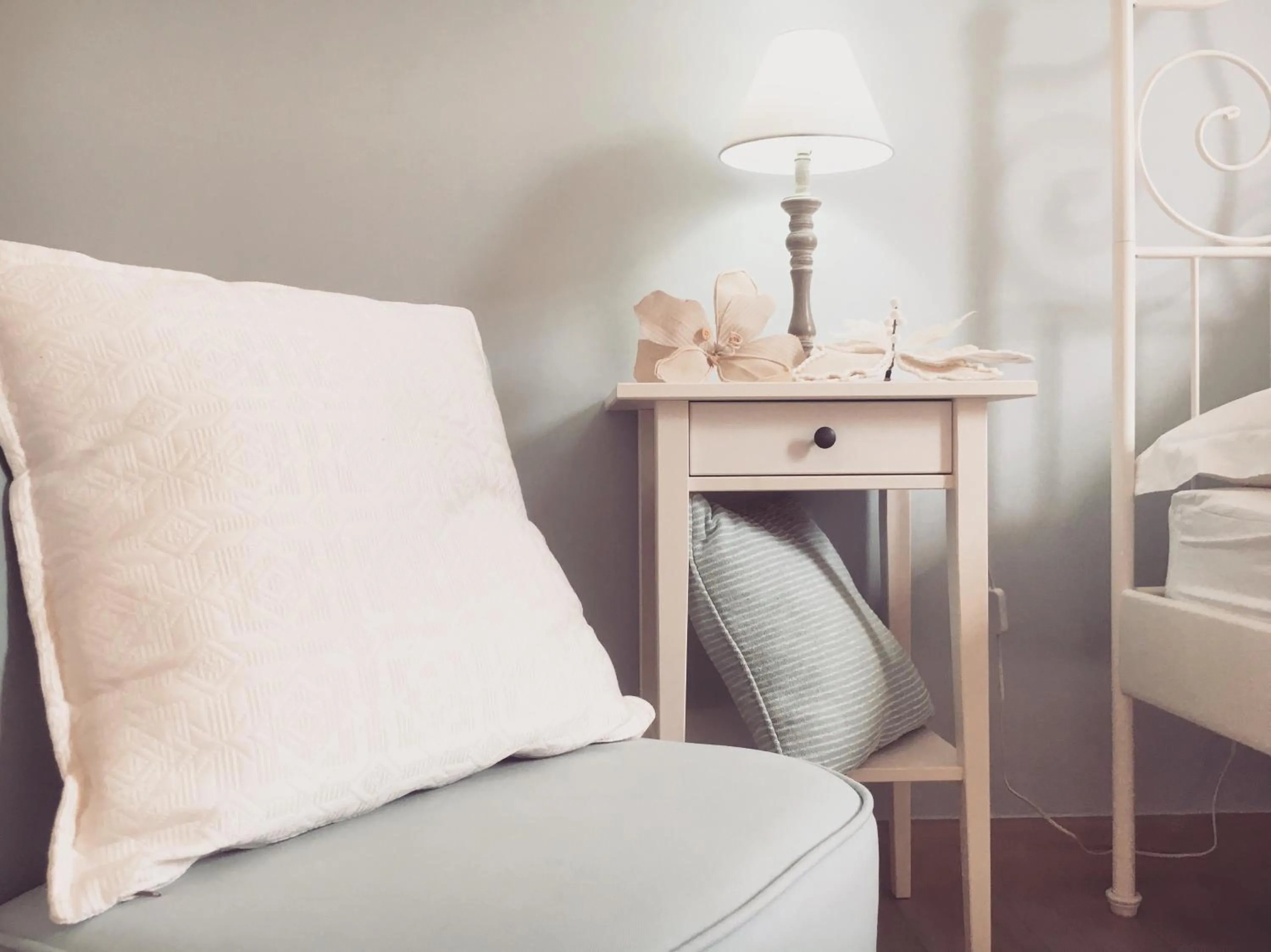 Decorative detail in Alla Luce del Barocco