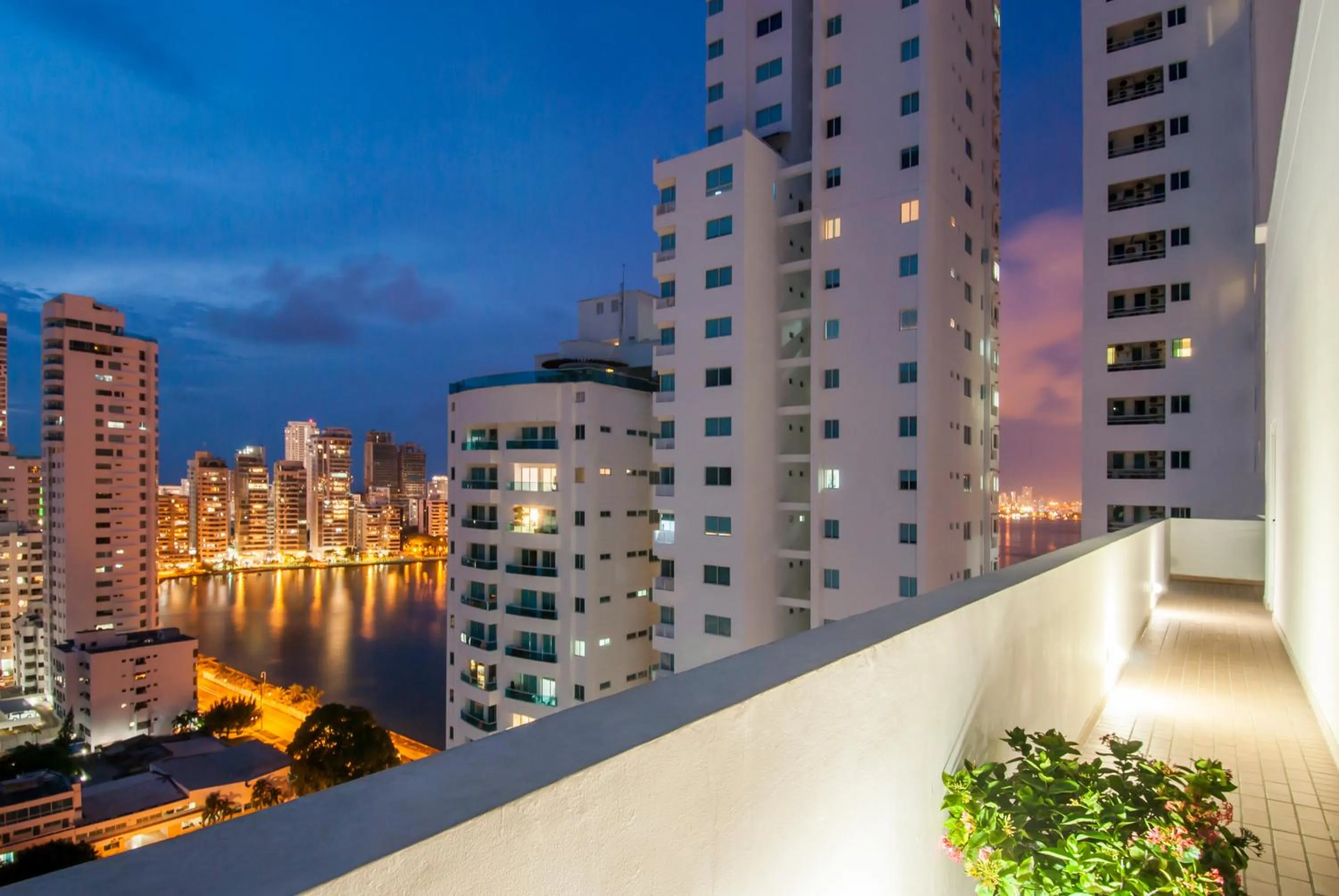 Balcony/Terrace in Travelers Orange Cartagena