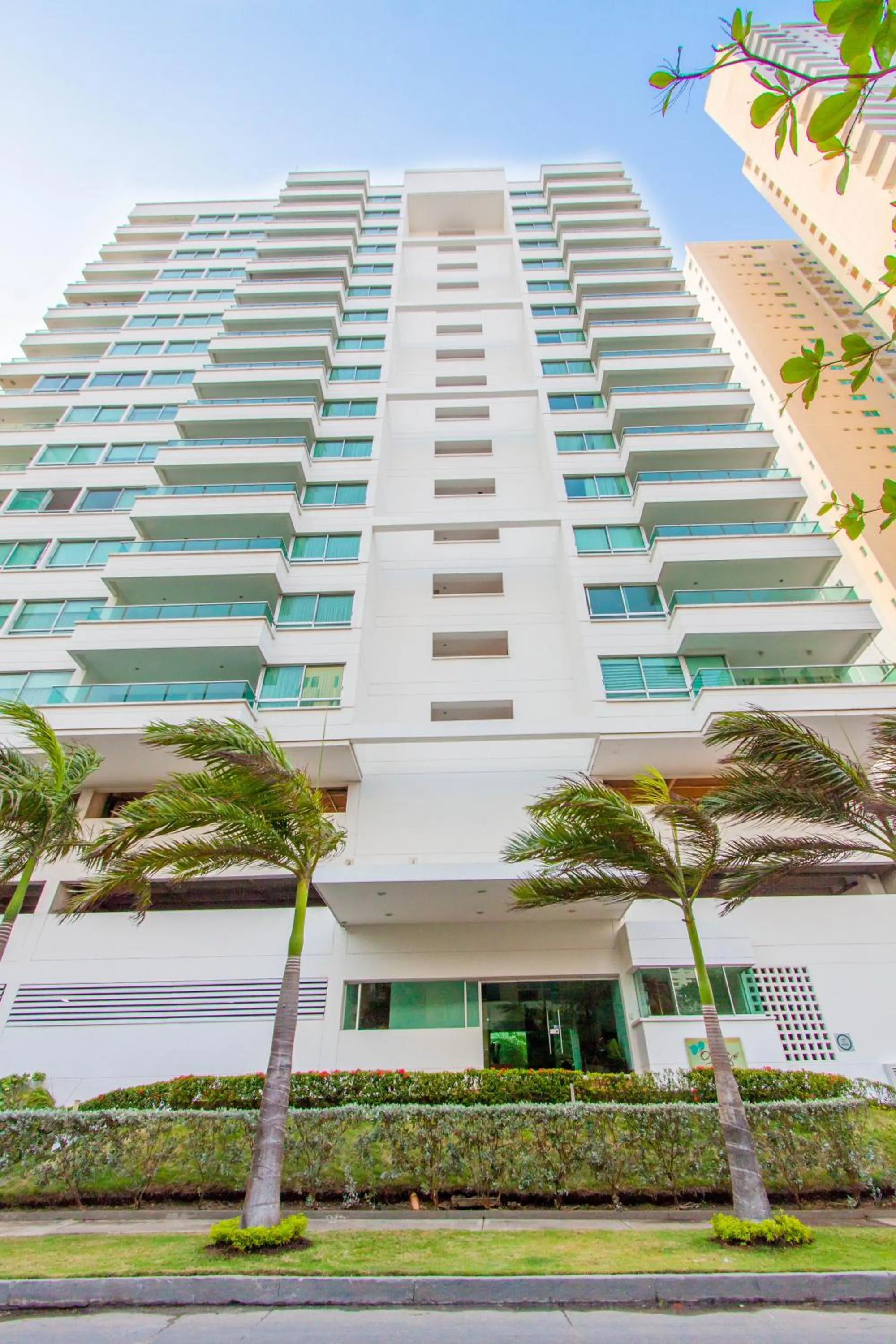 Facade/entrance in Travelers Orange Cartagena