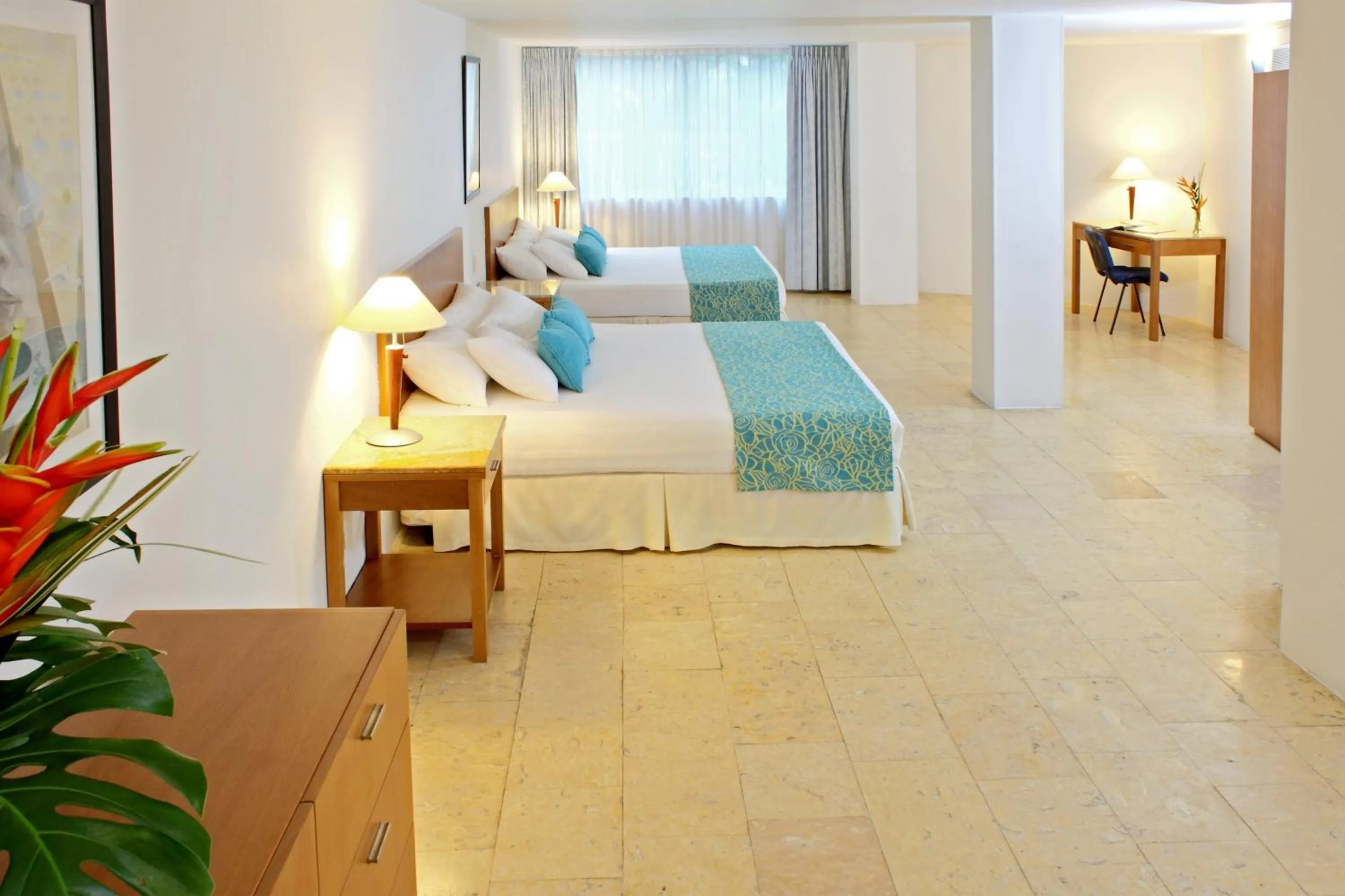 Photo of the whole room, Bed in Hotel Oceania Cartagena