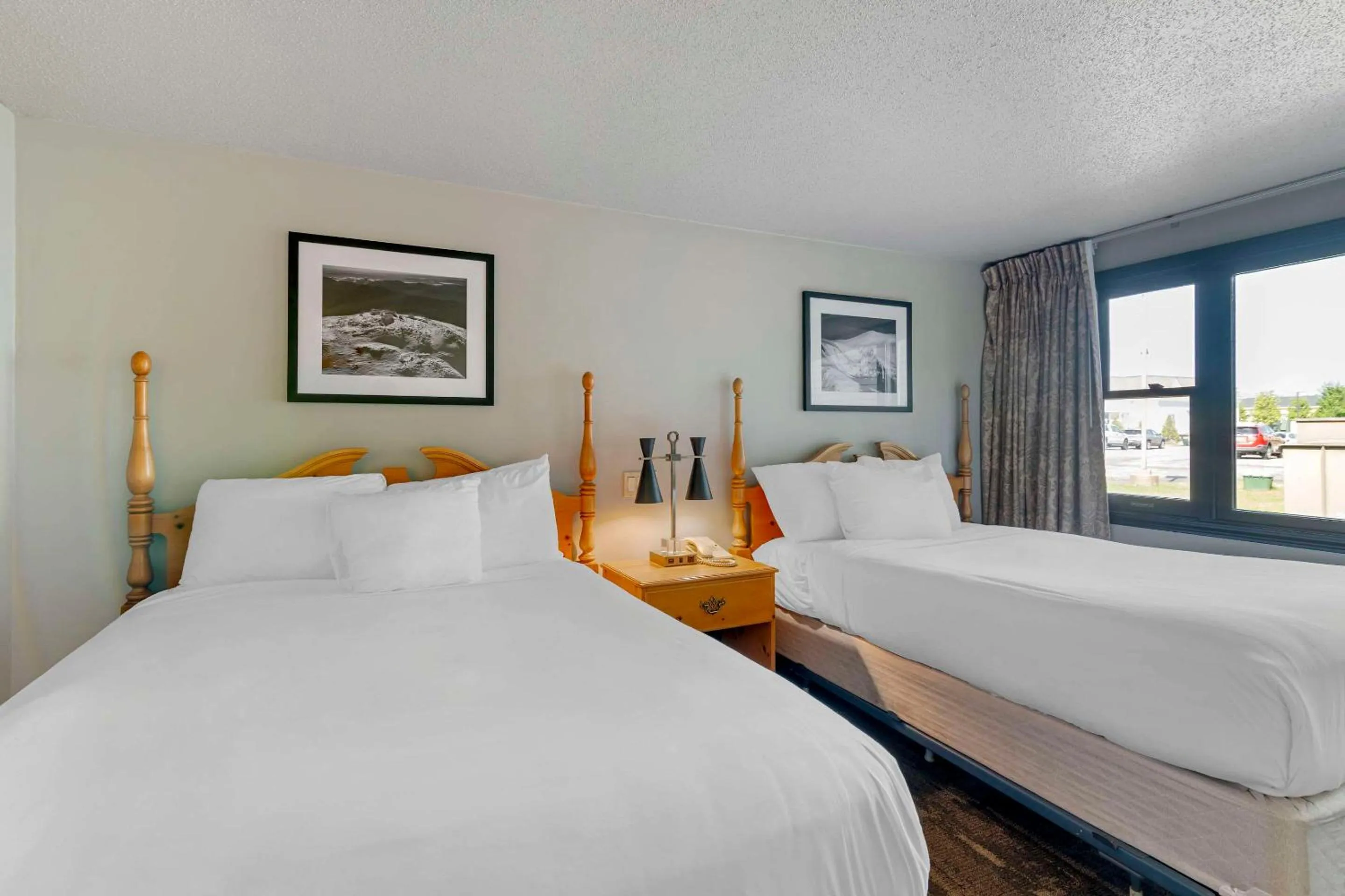 Bedroom in Green Granite Inn, Ascend Hotel Collection