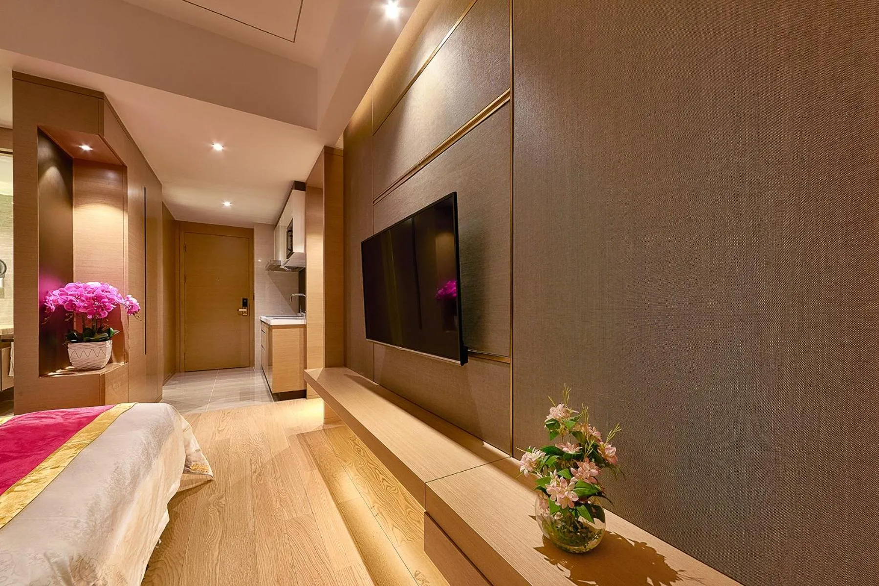 Decorative detail, Bed in Heefun International Apartment - Free Shuttle to Canton Fair