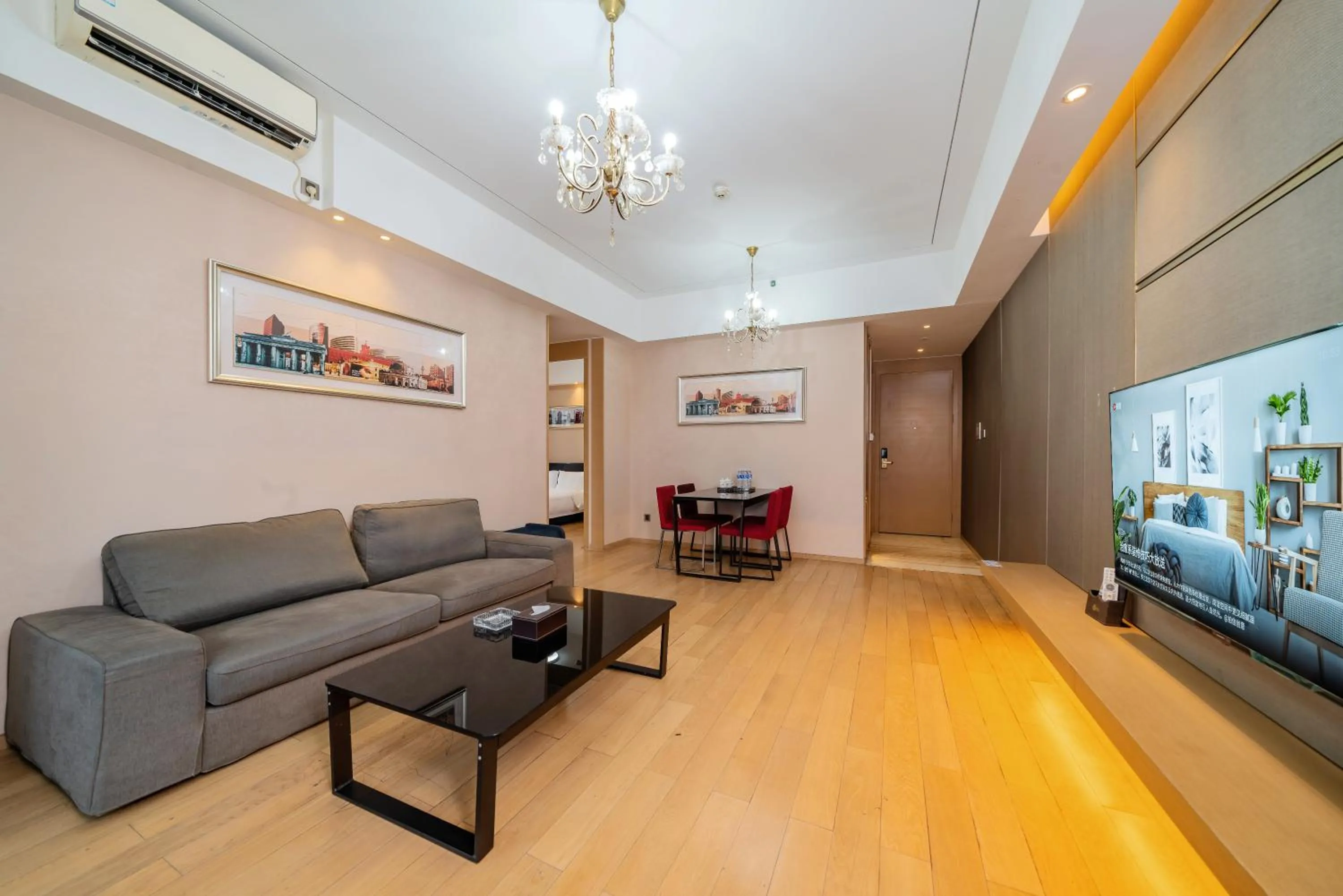 Living room in Heefun International Apartment - Free Shuttle to Canton Fair