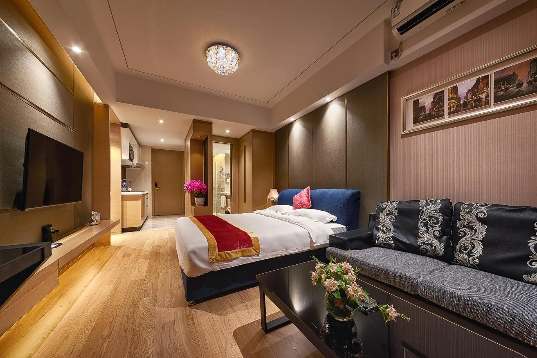 Photo of the whole room, Bed in Heefun International Apartment - Free Shuttle to Canton Fair