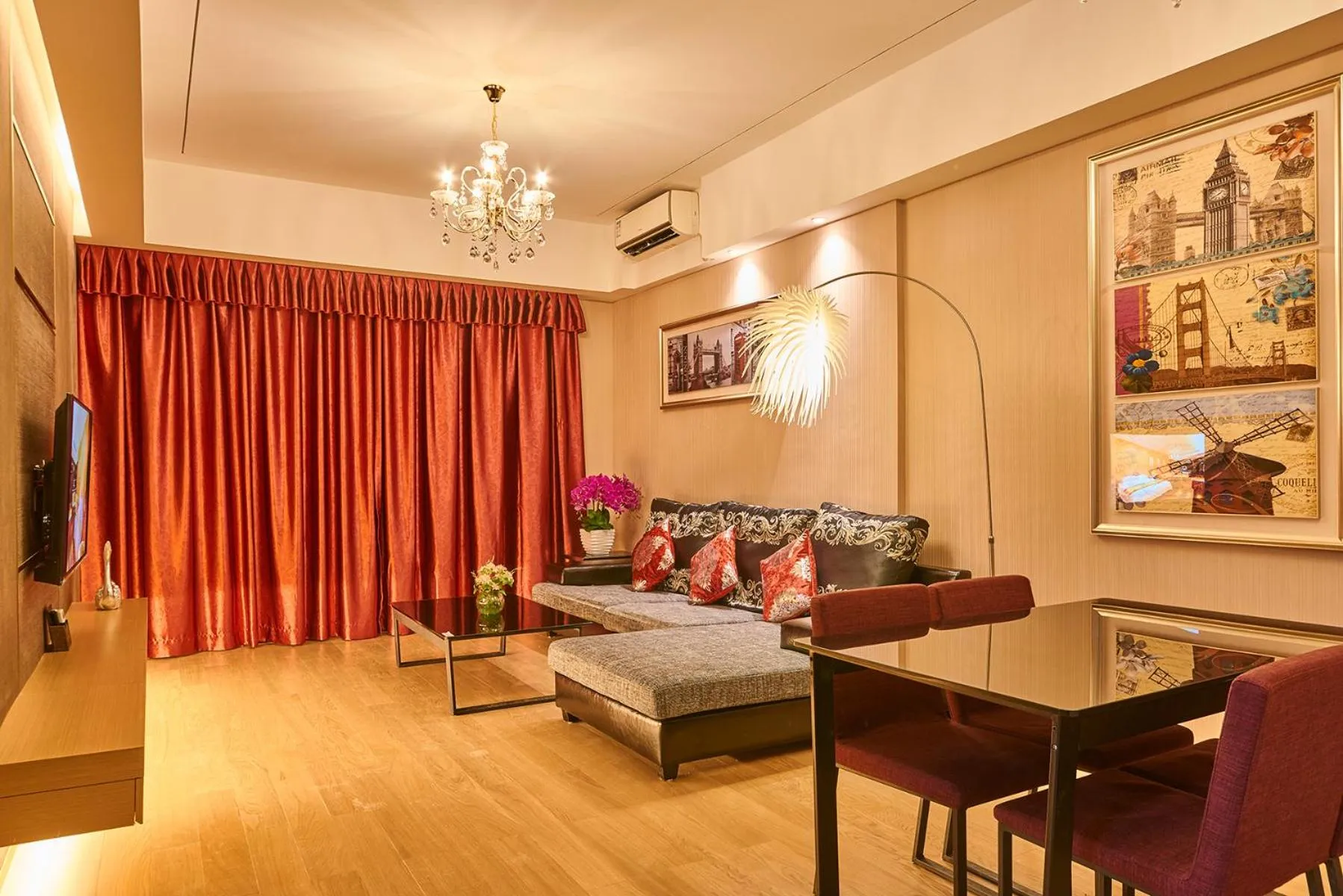 Living room in Heefun International Apartment - Free Shuttle to Canton Fair