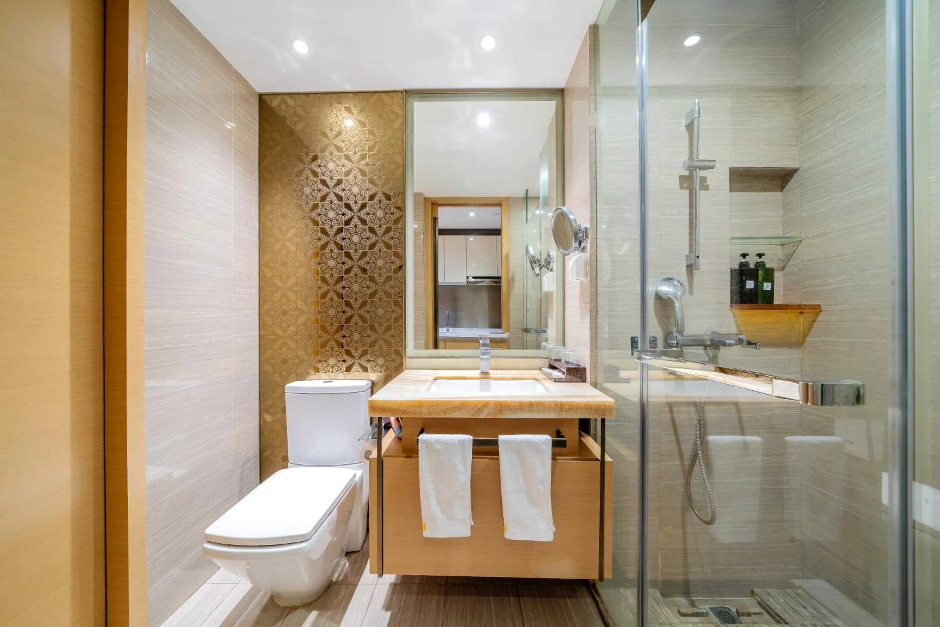 Bathroom in Heefun International Apartment - Free Shuttle to Canton Fair