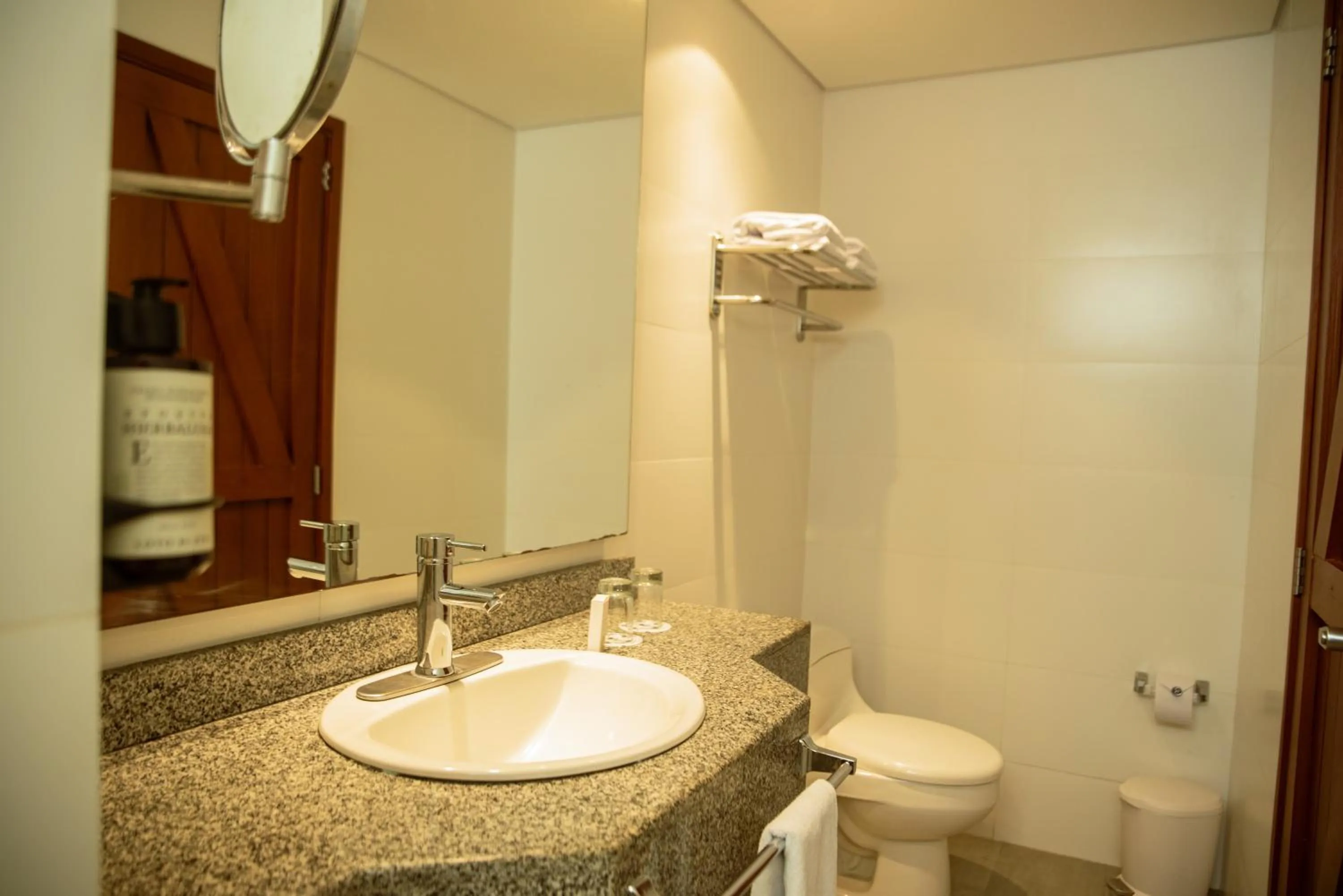 Bathroom in Estelar Santamar Hotel & Centro De Convenciones